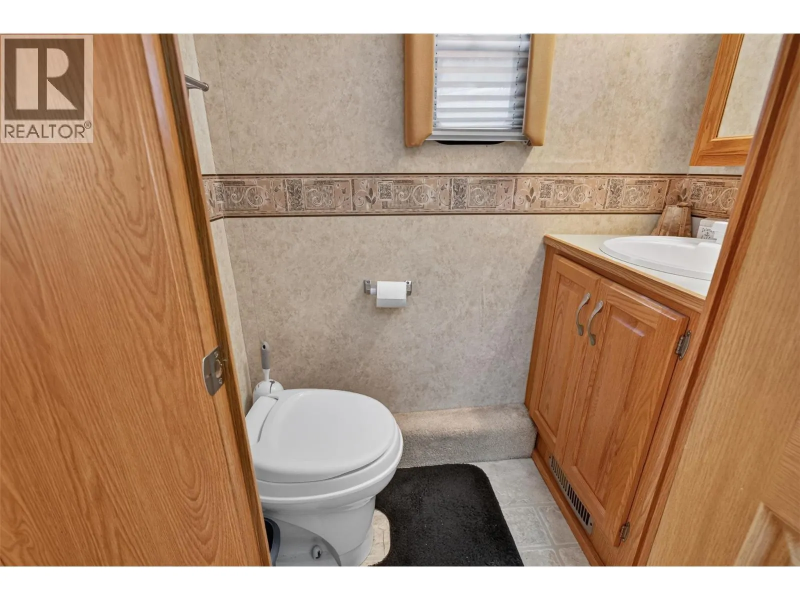 6853 Squilax-Anglemont Road Unit# 15