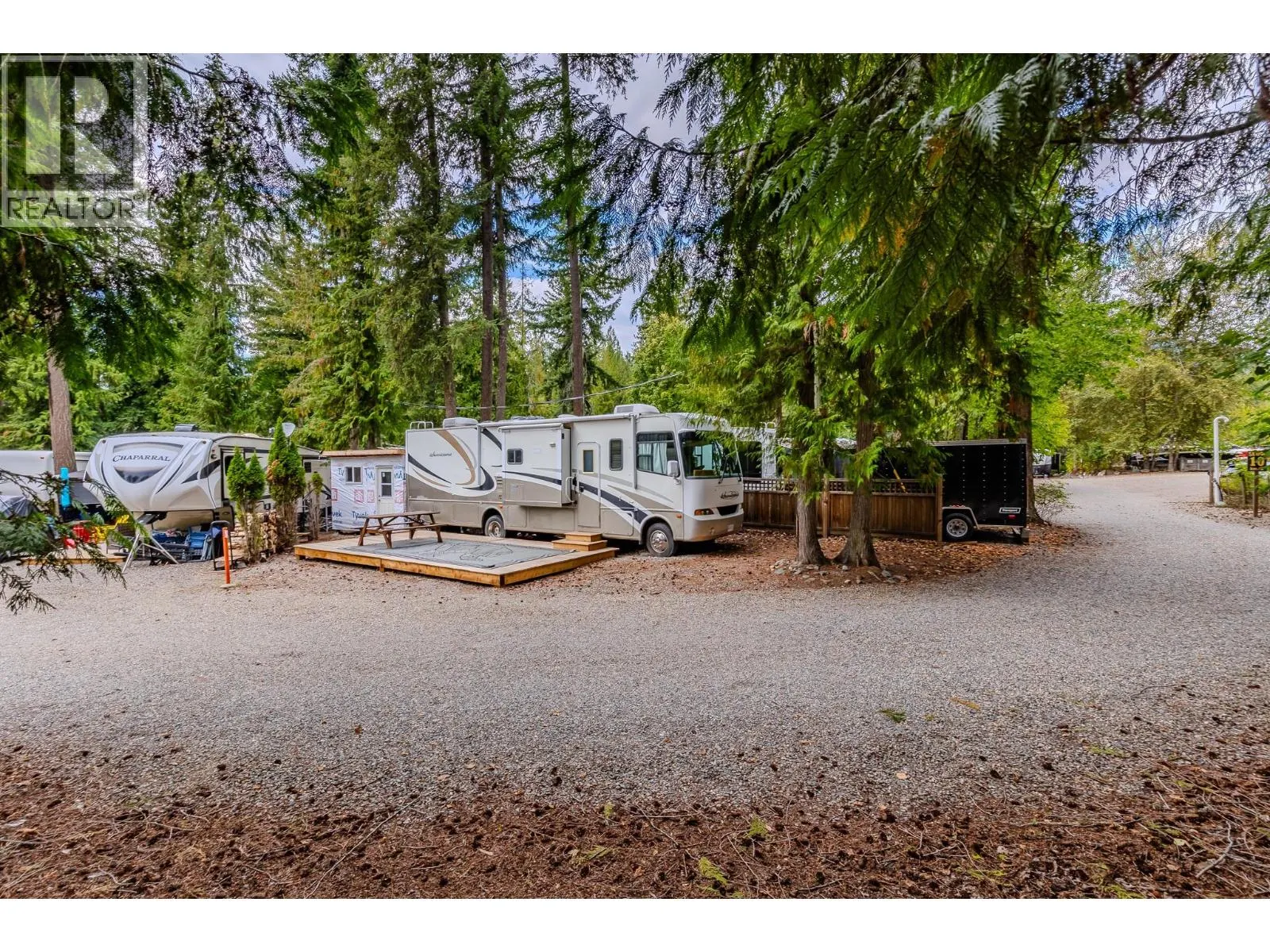 6853 Squilax-Anglemont Road Unit# 15