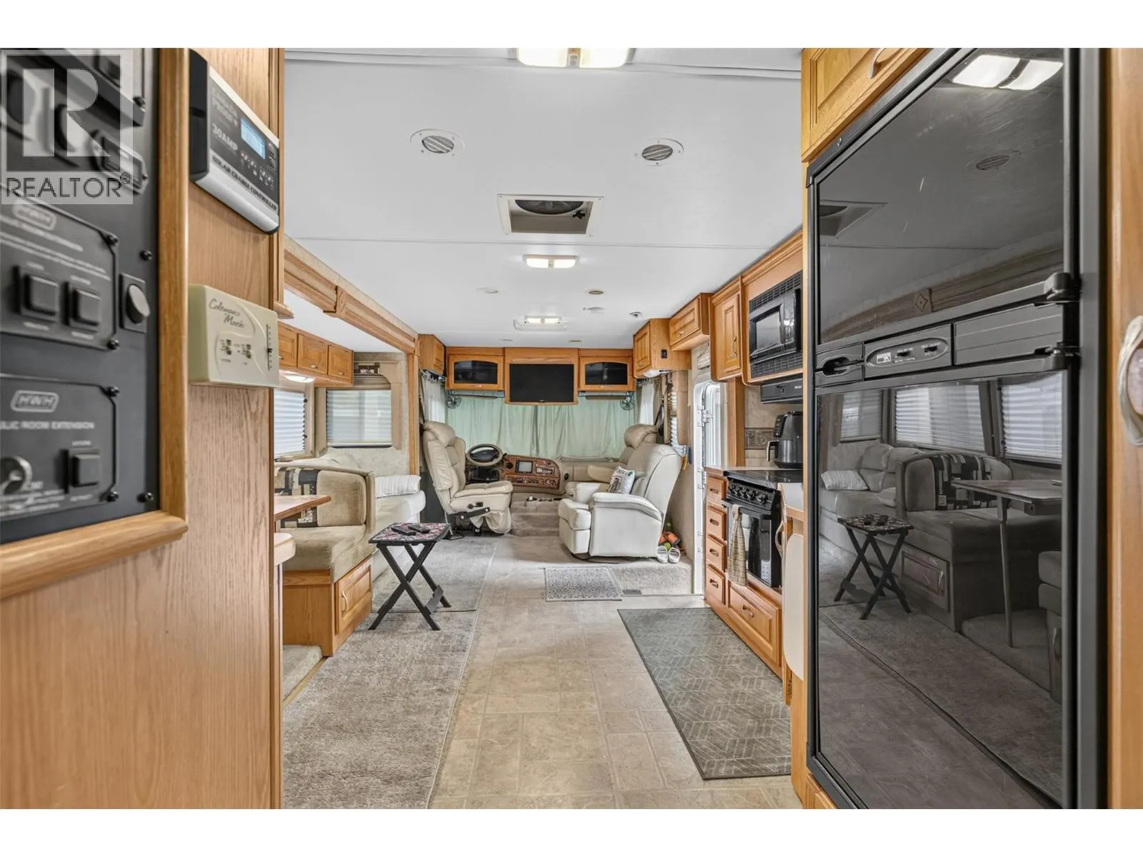6853 Squilax-Anglemont Road Unit# 15