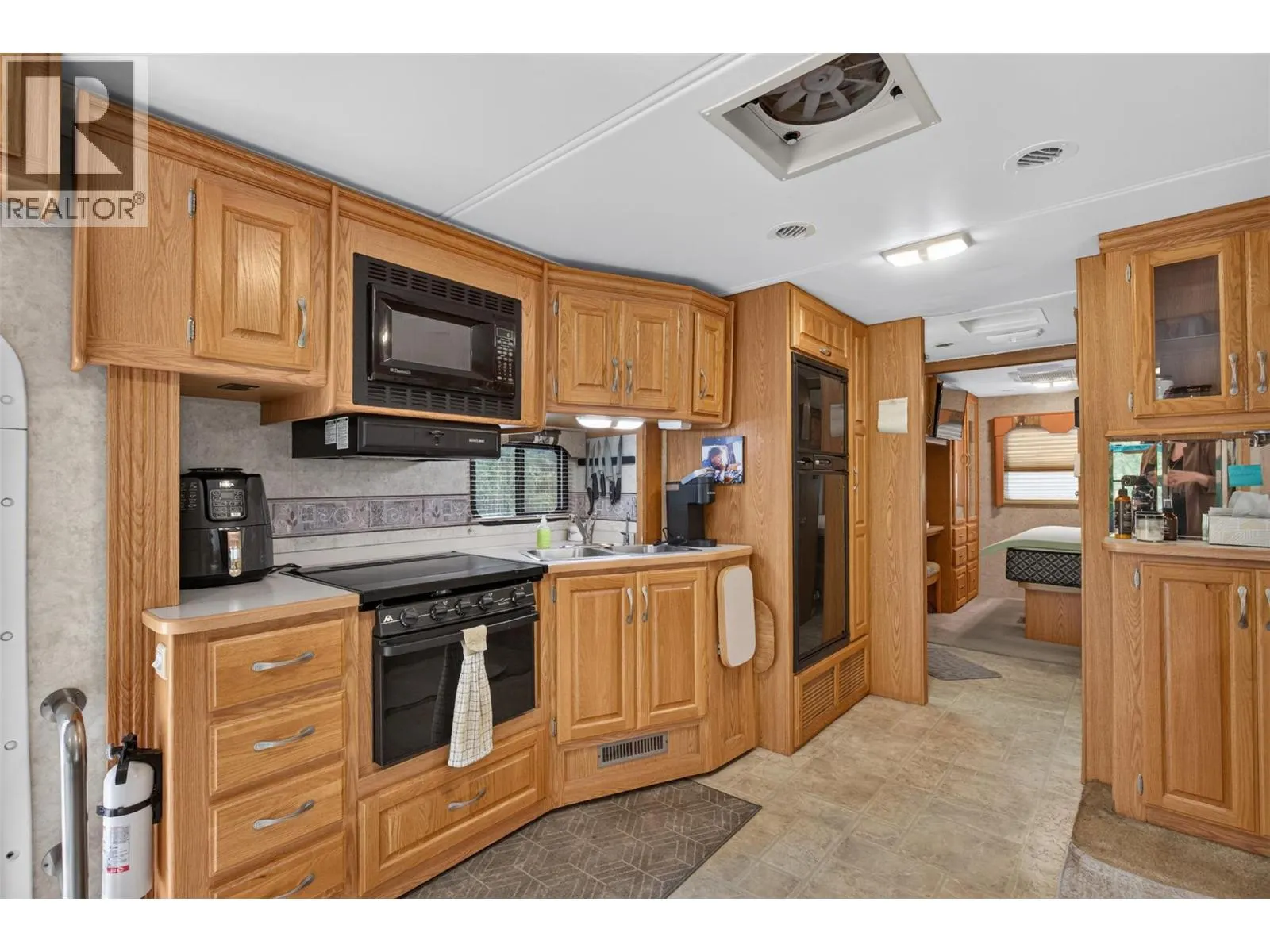 6853 Squilax-Anglemont Road Unit# 15