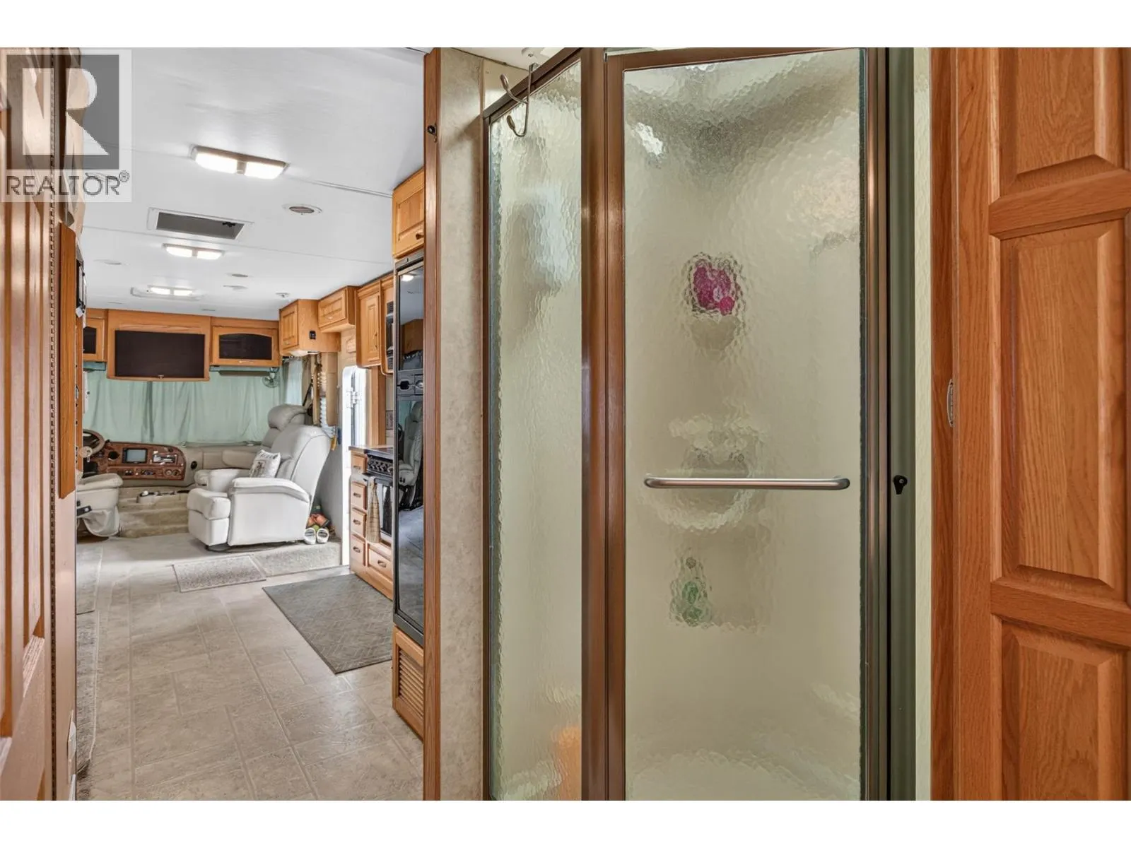 6853 Squilax-Anglemont Road Unit# 15