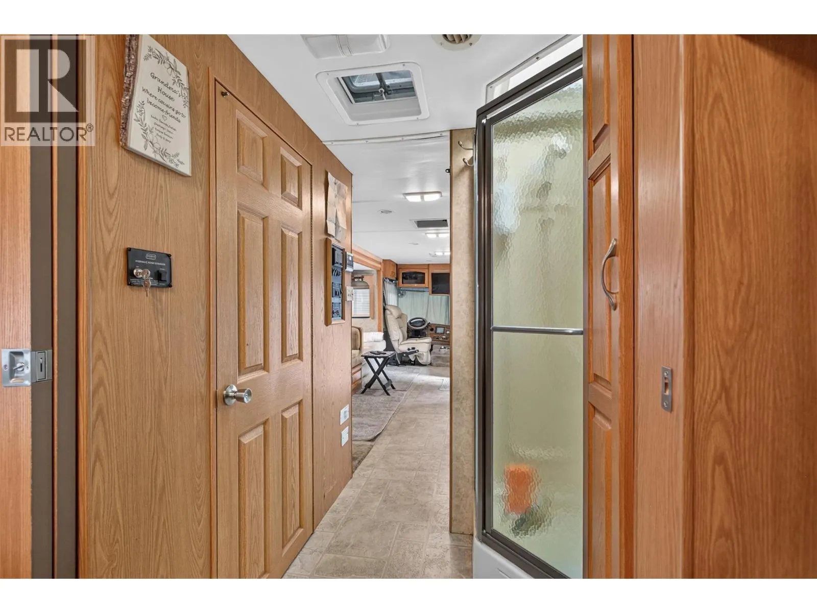 6853 Squilax-Anglemont Road Unit# 15