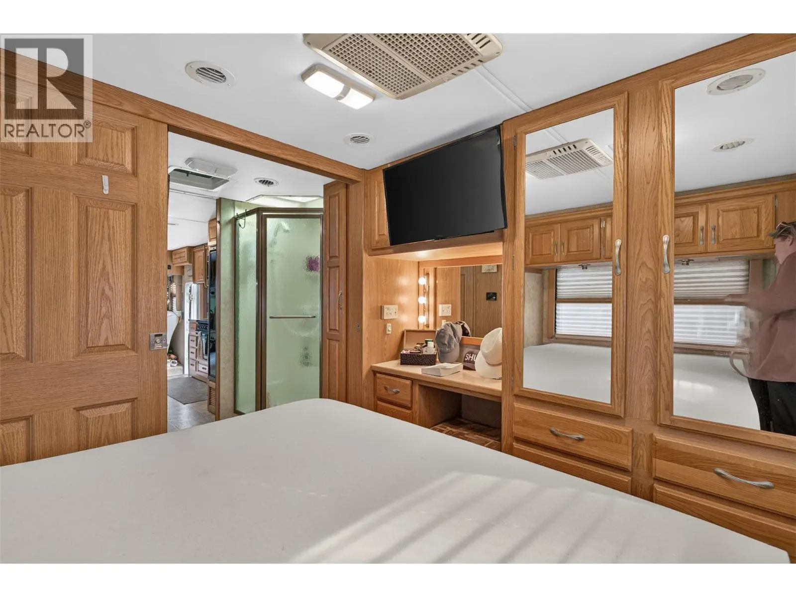 6853 Squilax-Anglemont Road Unit# 15