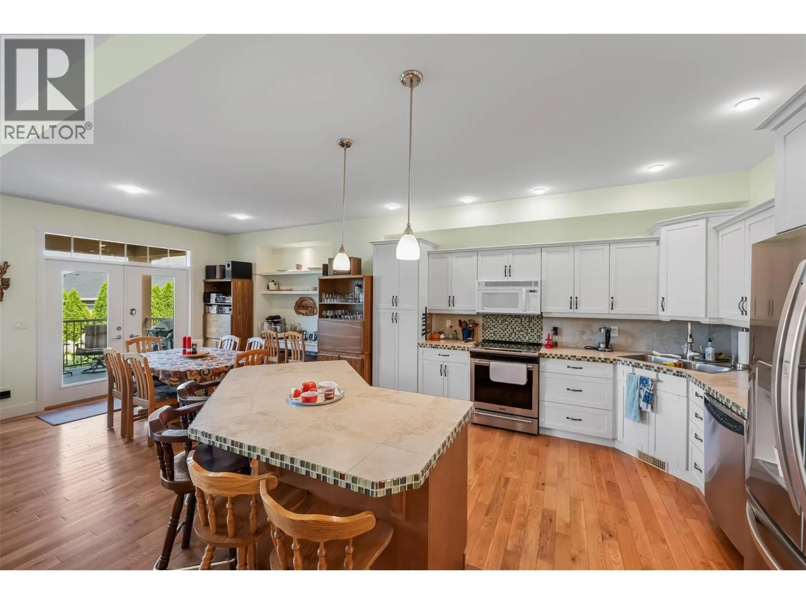 6833 Meadows Drive Unit# 8