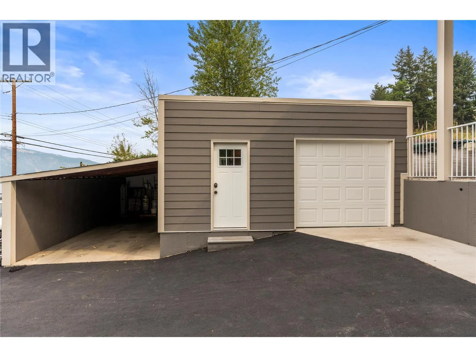14487 Oyama Road