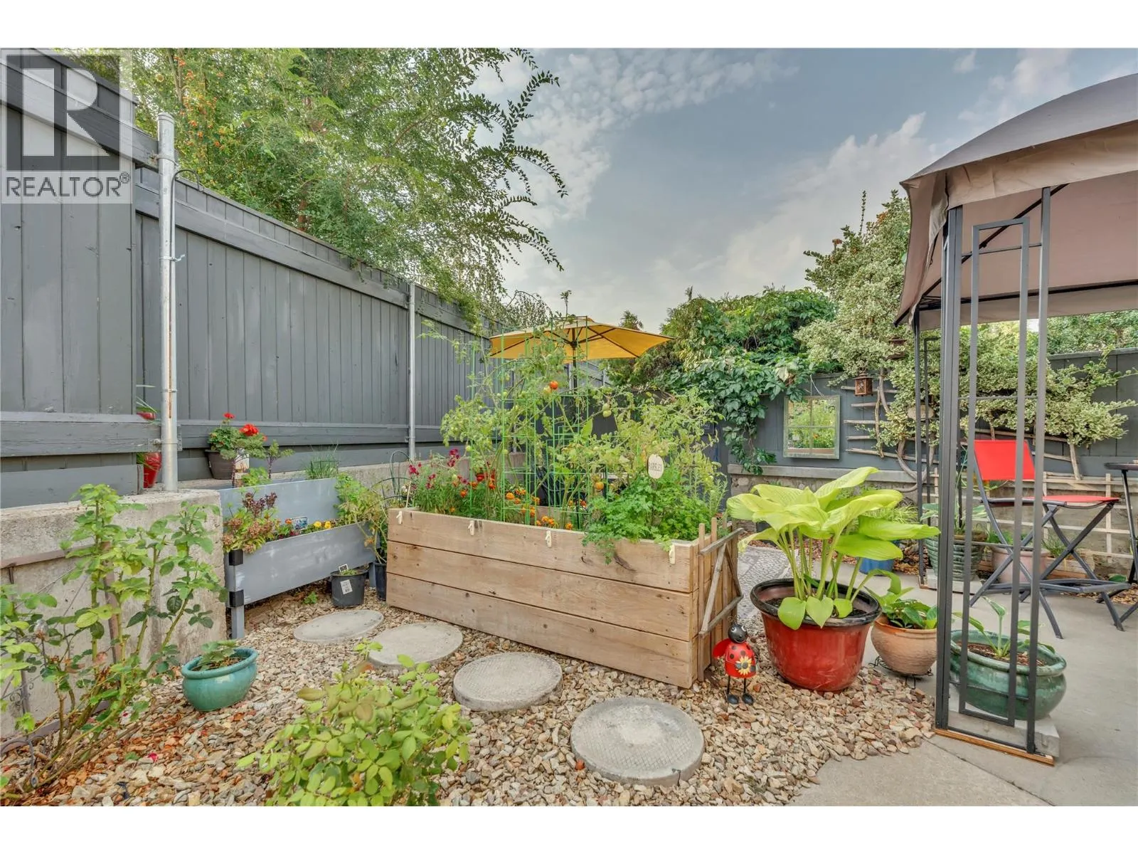 999 Burnaby Avenue Unit# 54