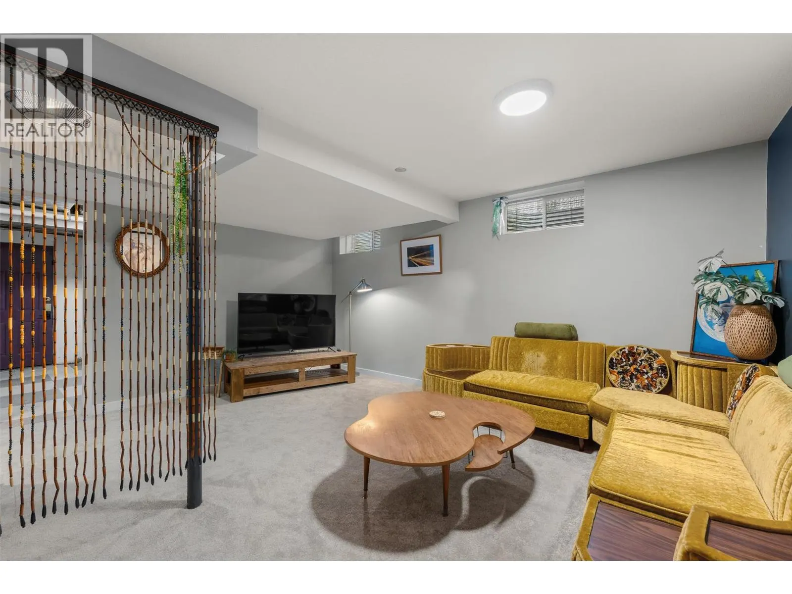 9159 Glenmore Road Unit# 1