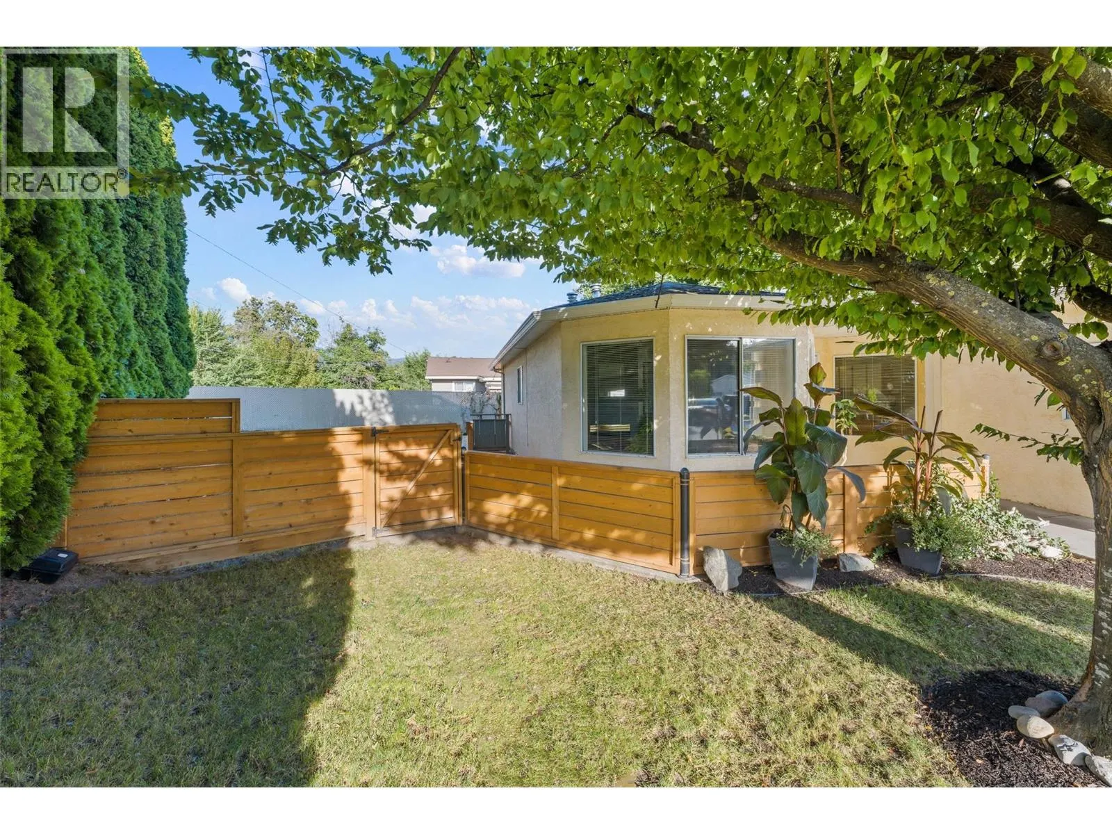 9159 Glenmore Road Unit# 1