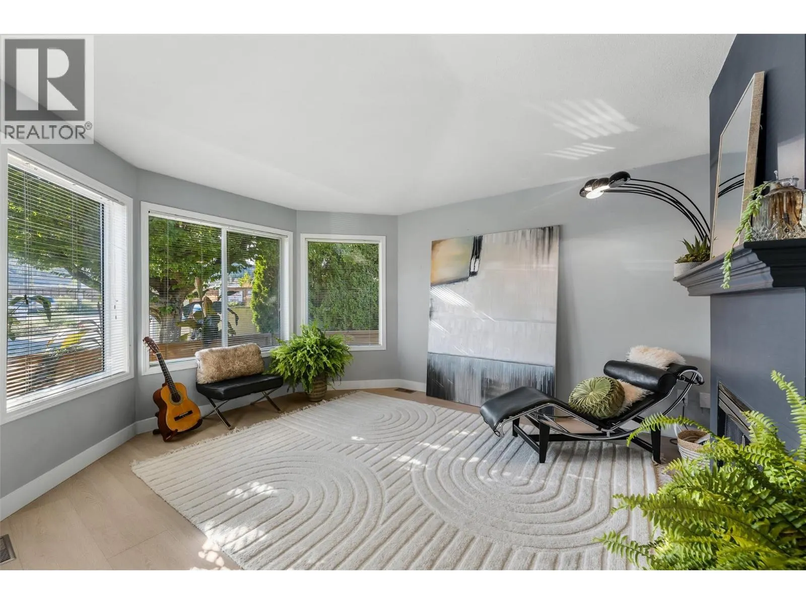 9159 Glenmore Road Unit# 1