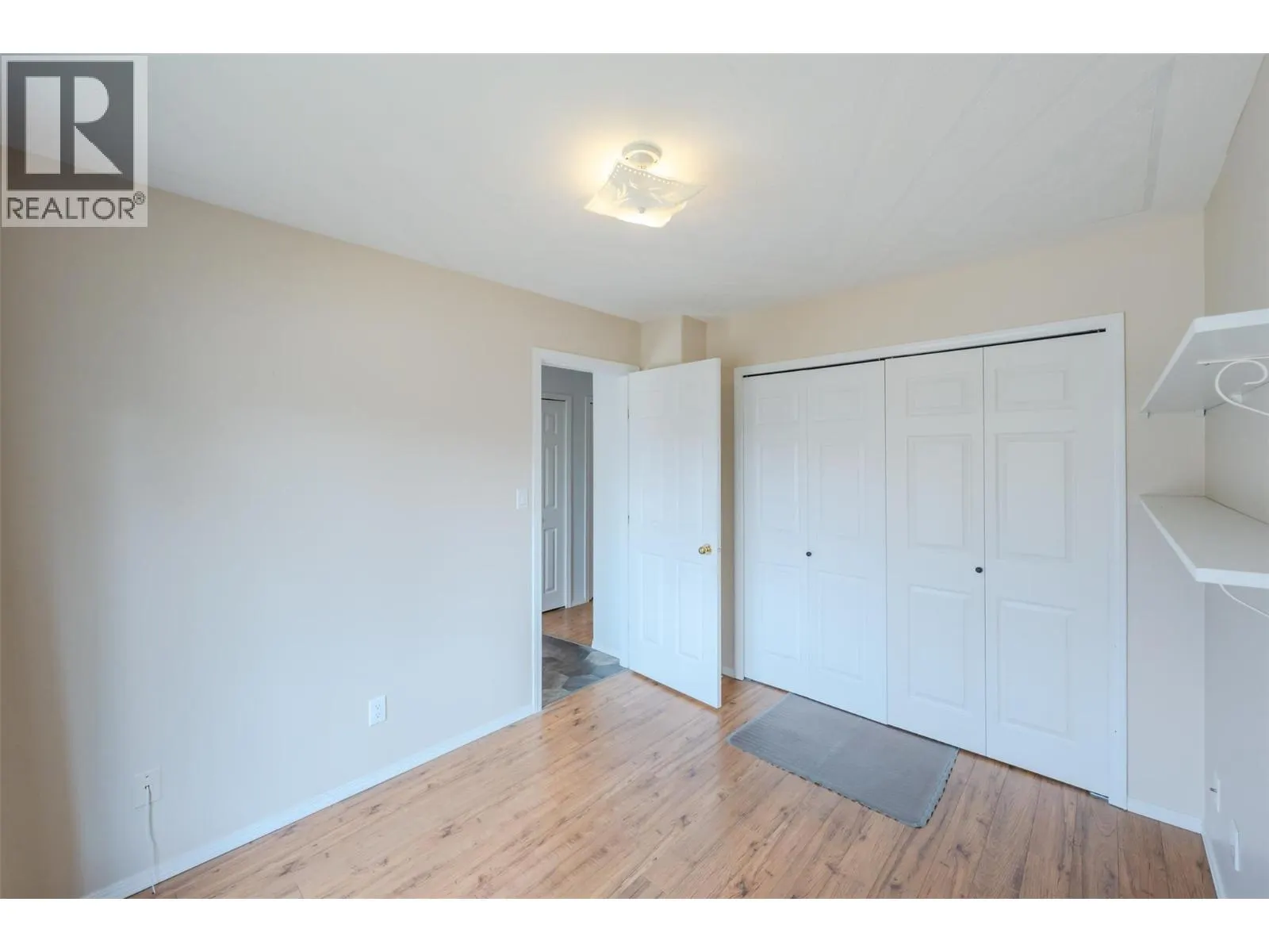 115 REDWING Place Unit# 18