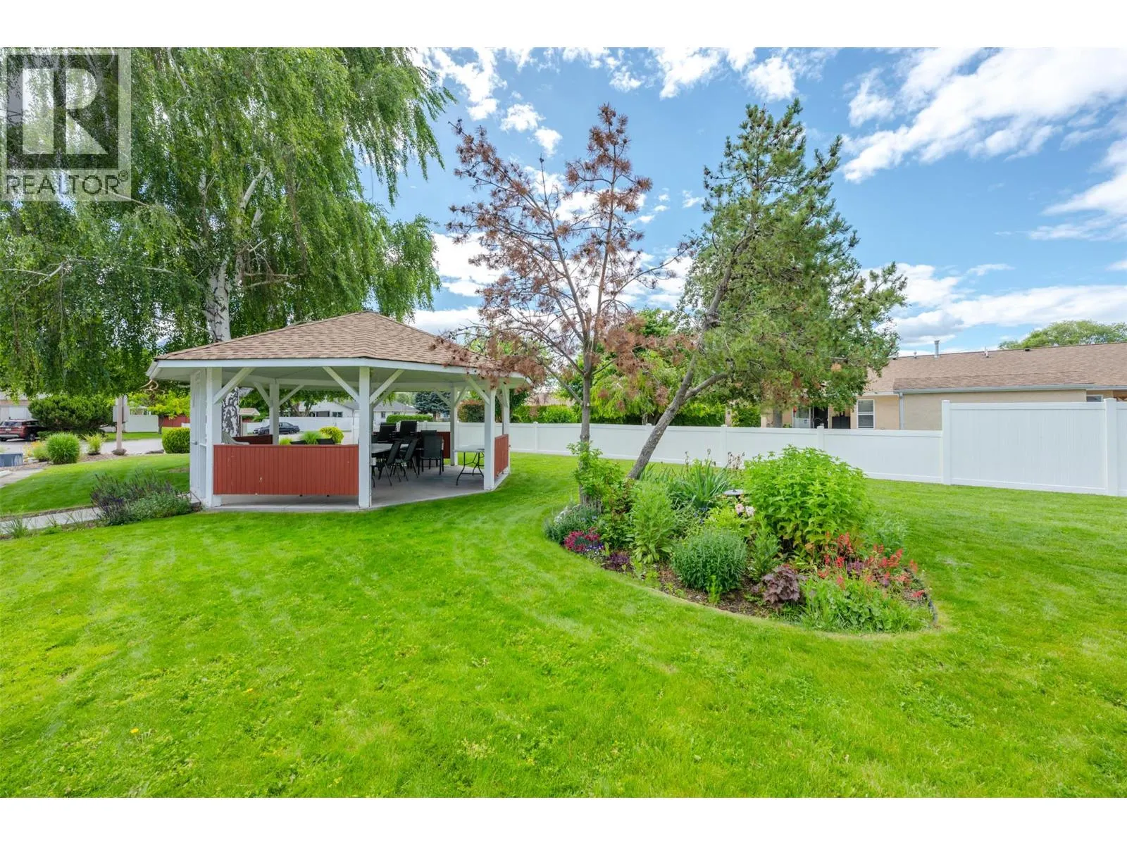 115 REDWING Place Unit# 18