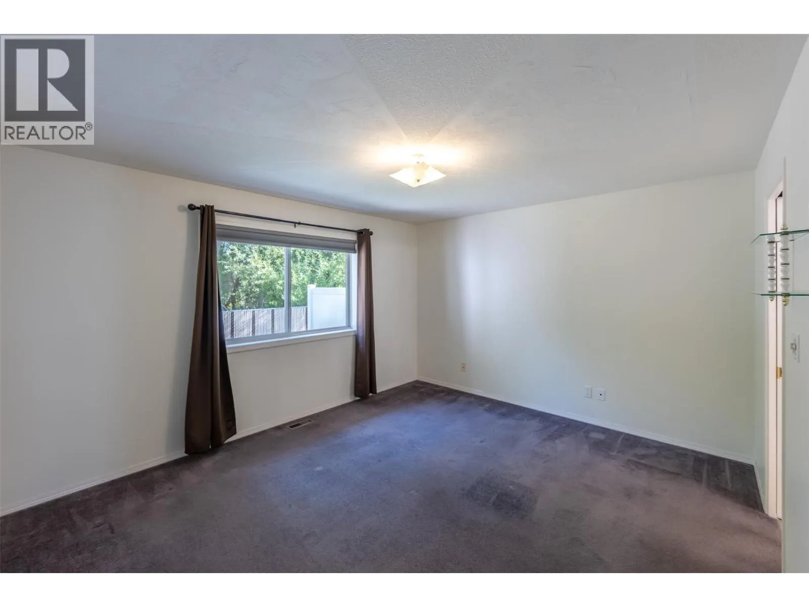 115 REDWING Place Unit# 18
