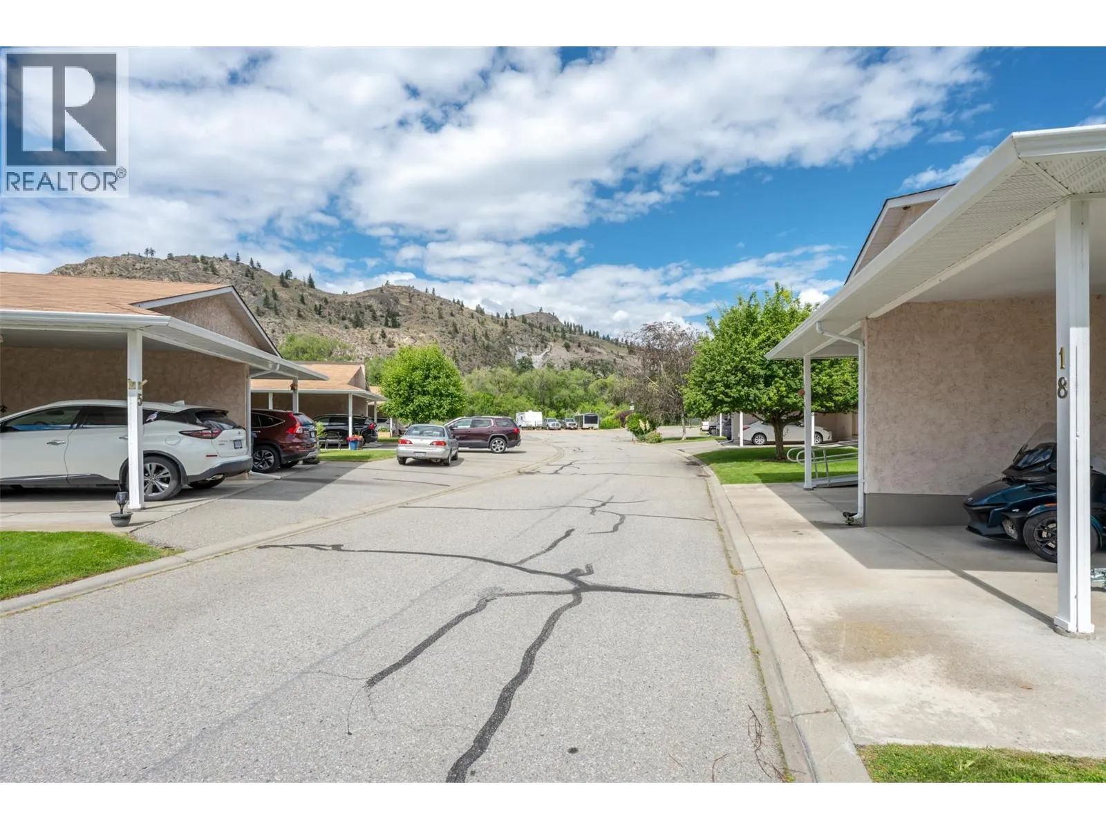 115 REDWING Place Unit# 18
