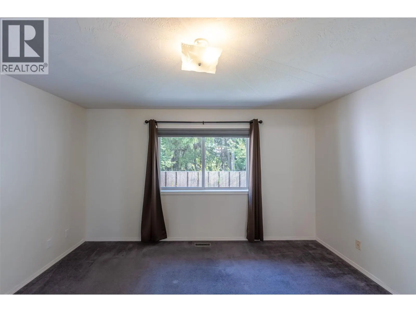 115 REDWING Place Unit# 18