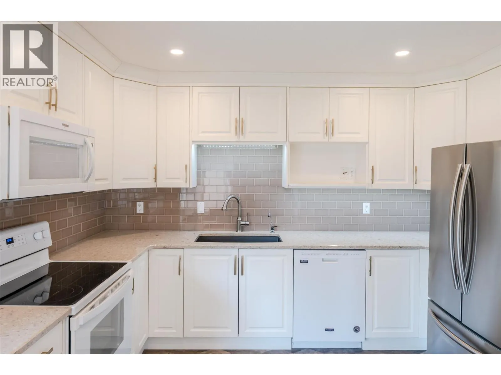 115 REDWING Place Unit# 18