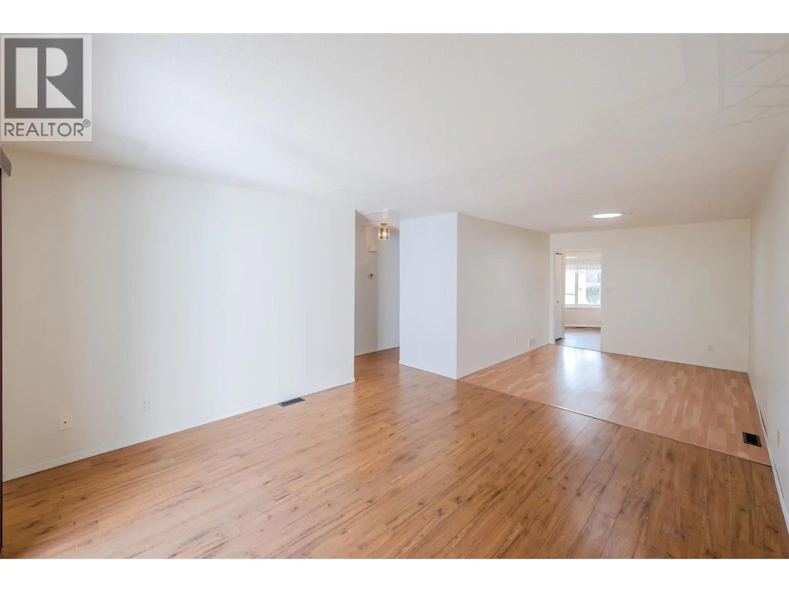 115 REDWING Place Unit# 18