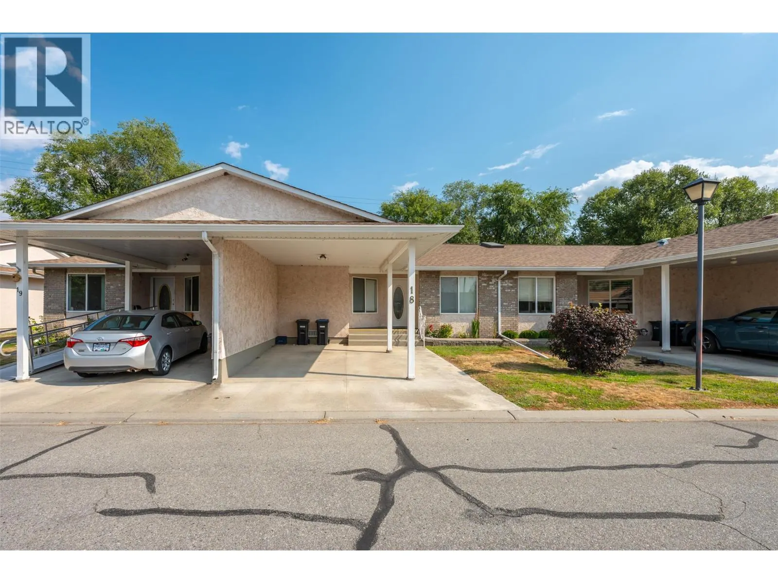 115 REDWING Place Unit# 18