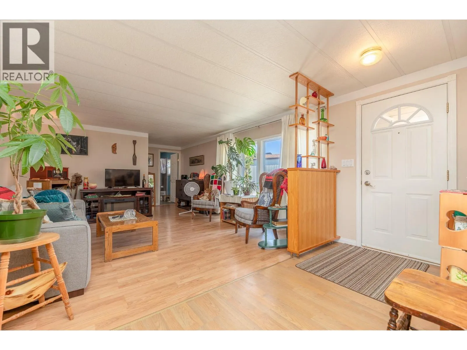 3105 SOUTH MAIN Street Unit# 211