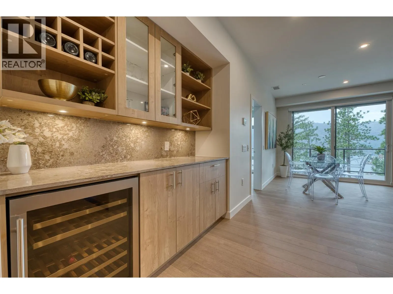 9652 Benchland Drive Unit# 306
