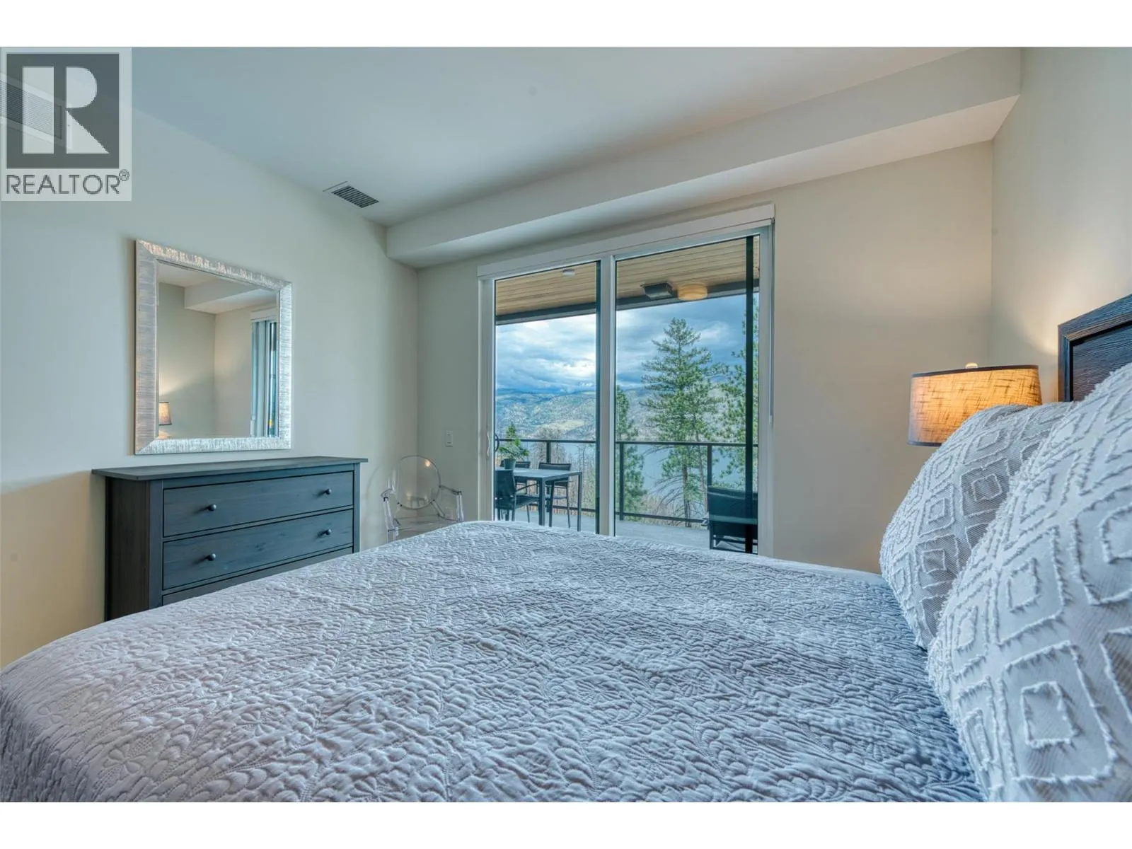 9652 Benchland Drive Unit# 306