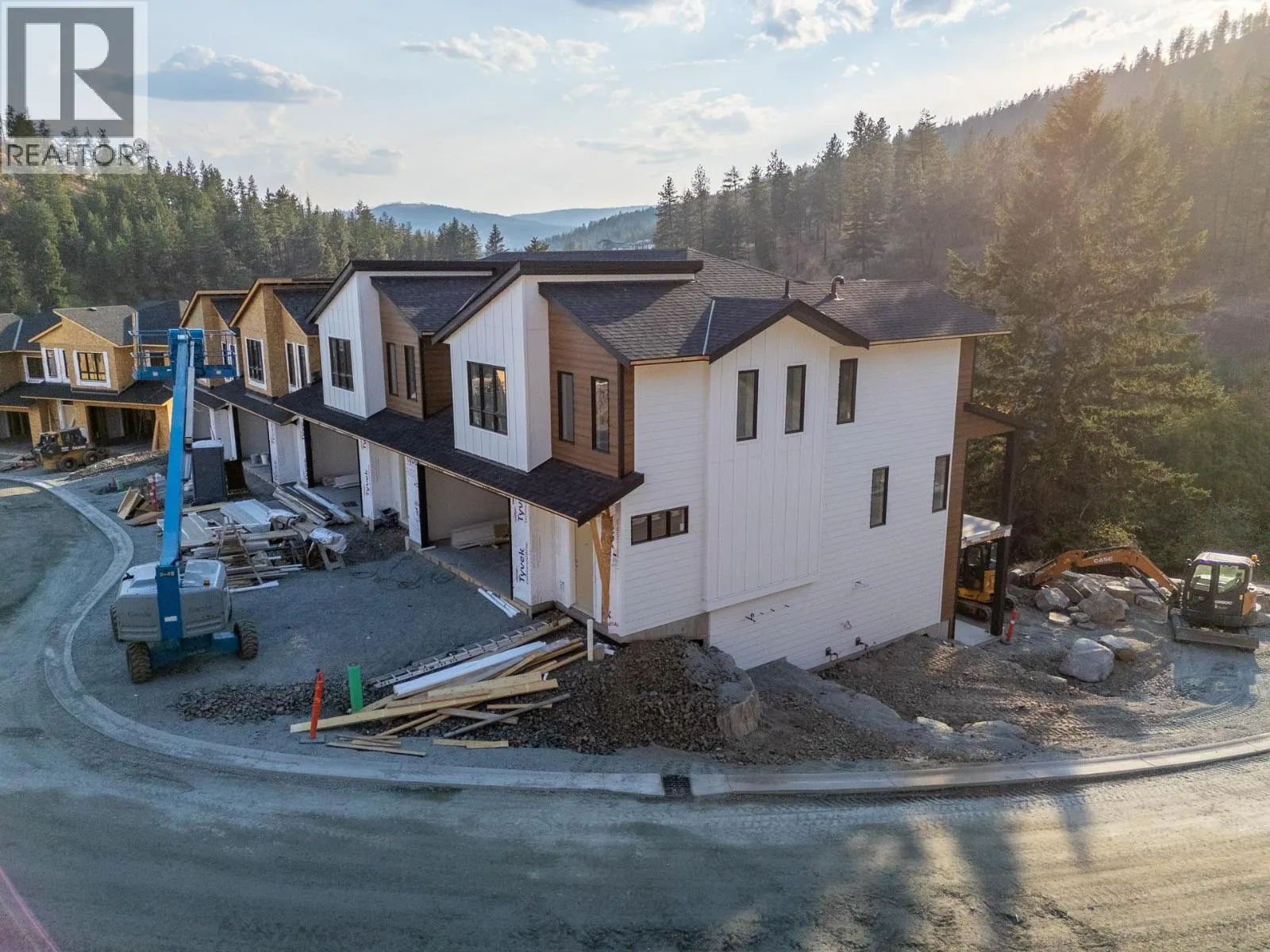 2509 Paramount Peak Drive Unit# Prop SL 1