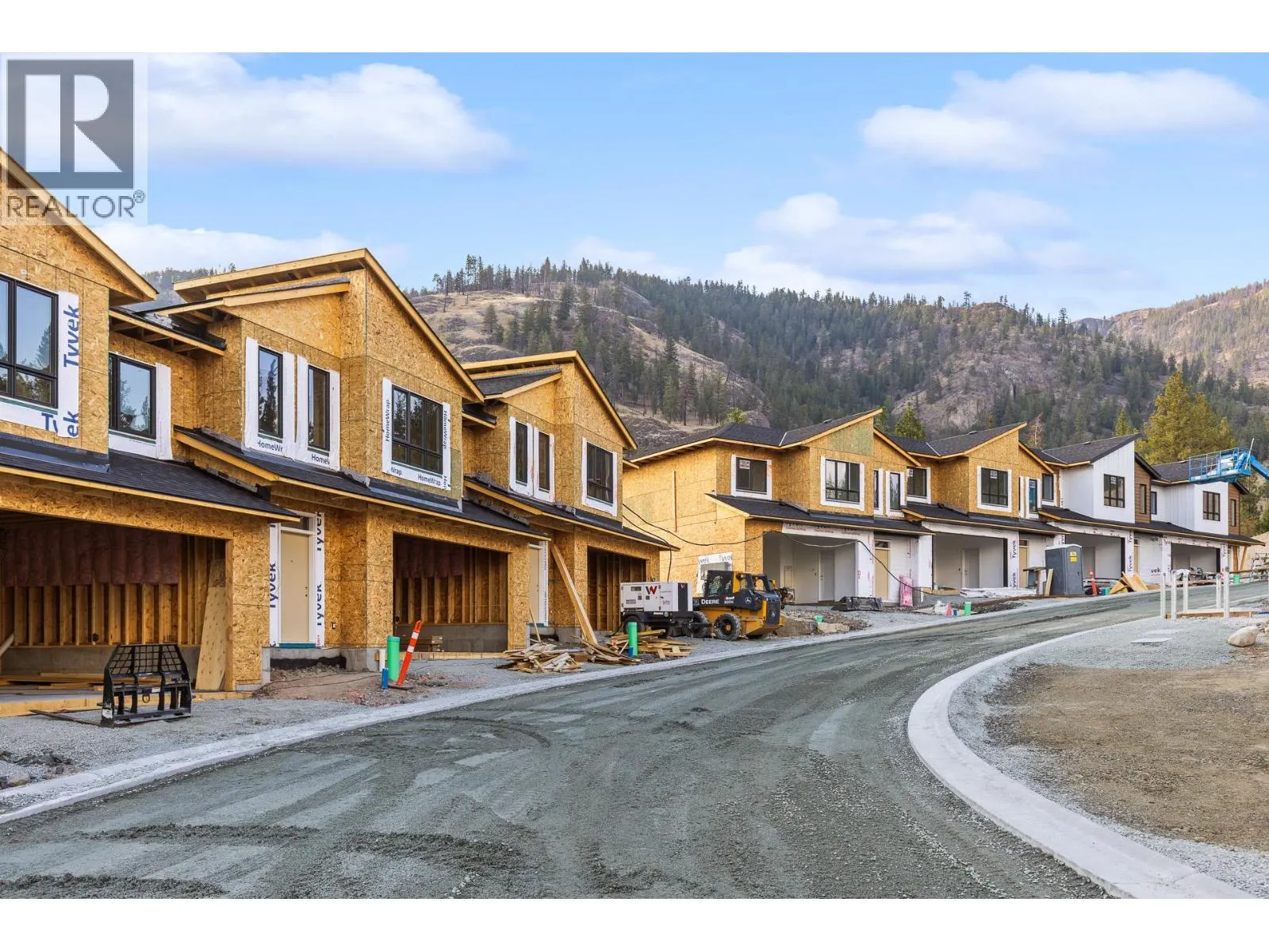 2509 Paramount Peak Drive Unit# Prop SL 8