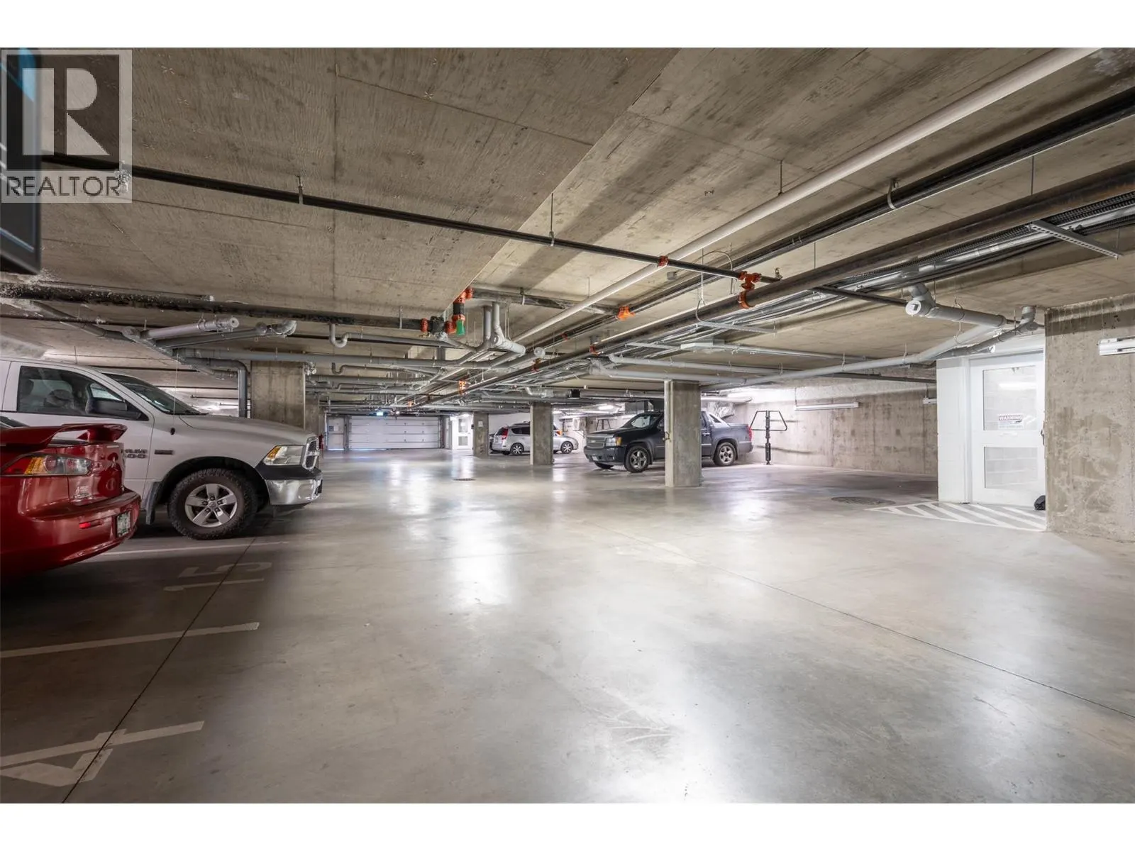 345 DOUGALL Road N Unit# PH6