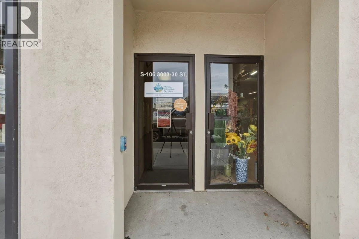 3003 30 Street