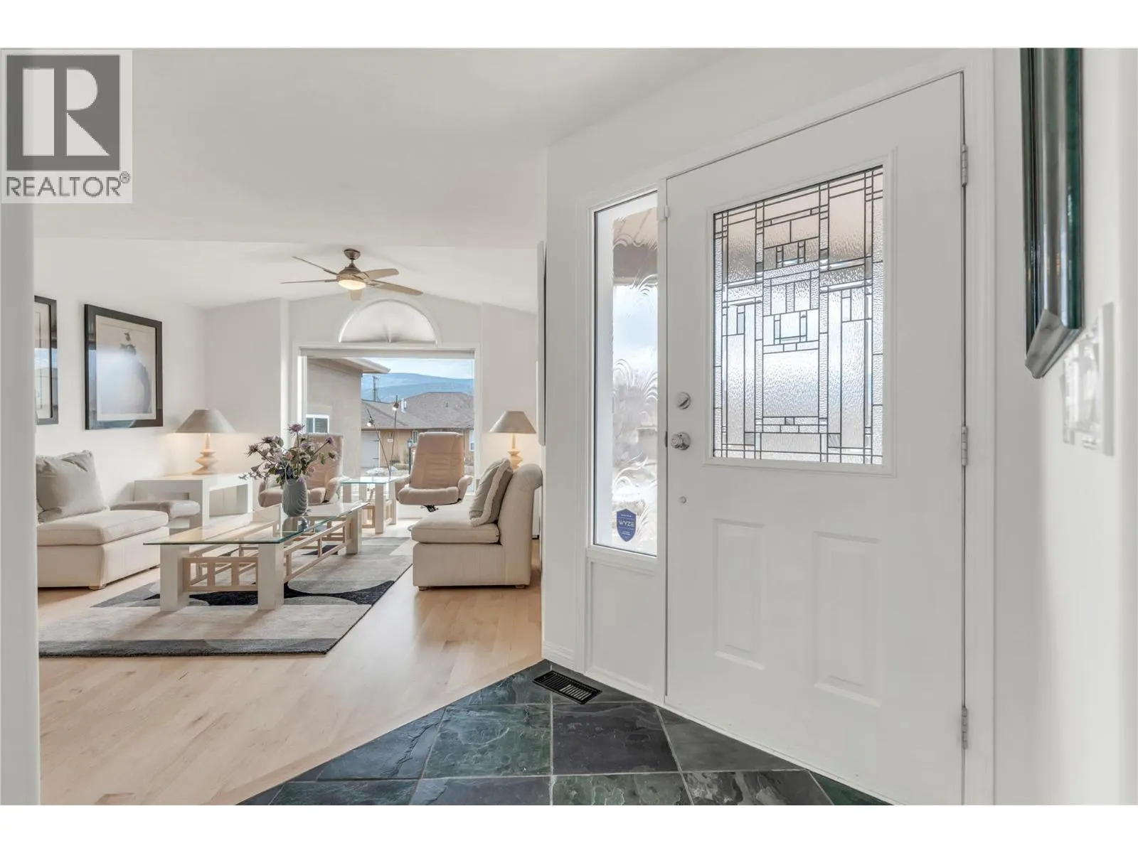 444 Ridge Place