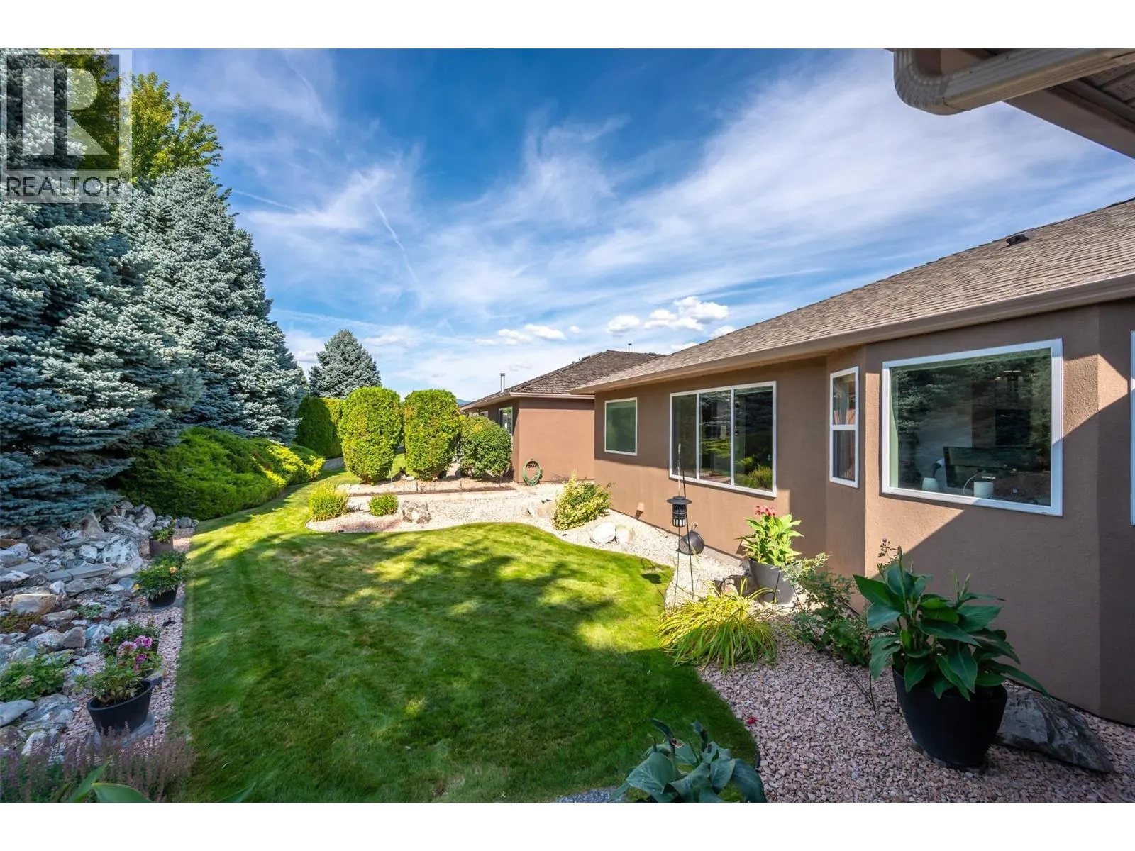 444 Ridge Place