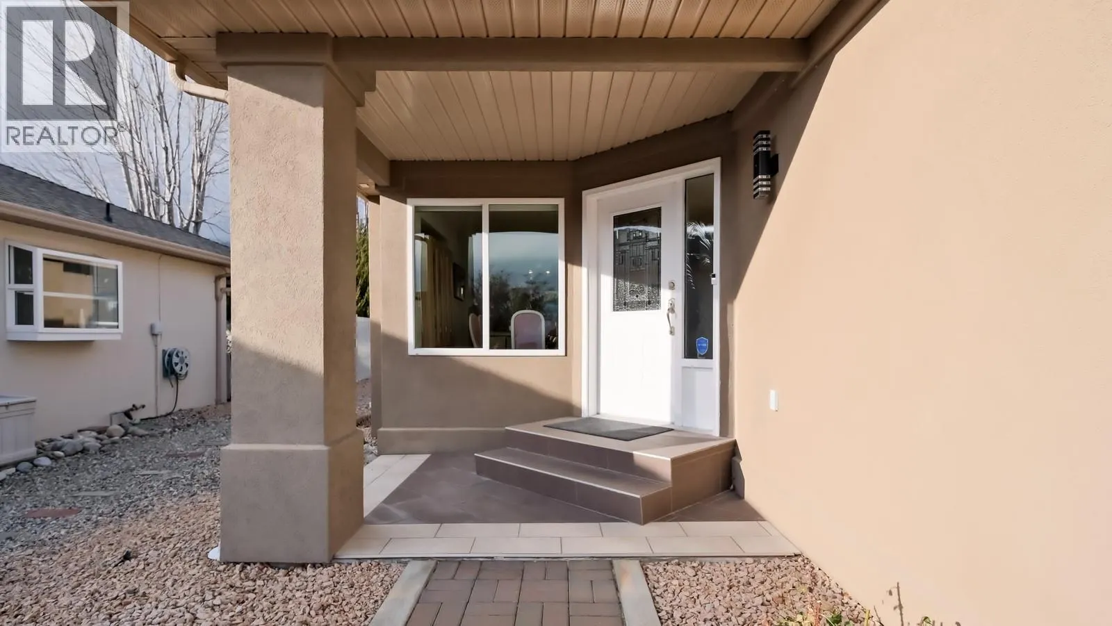 444 Ridge Place