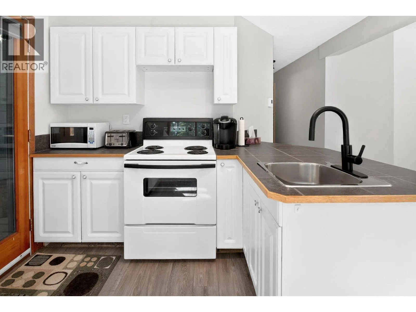103 Whitetail Road Unit# 102