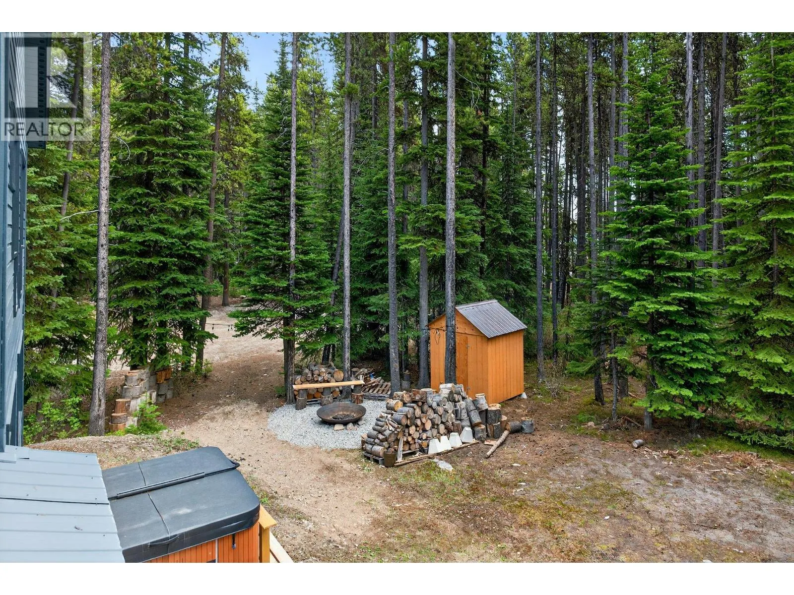 103 Whitetail Road Unit# 102