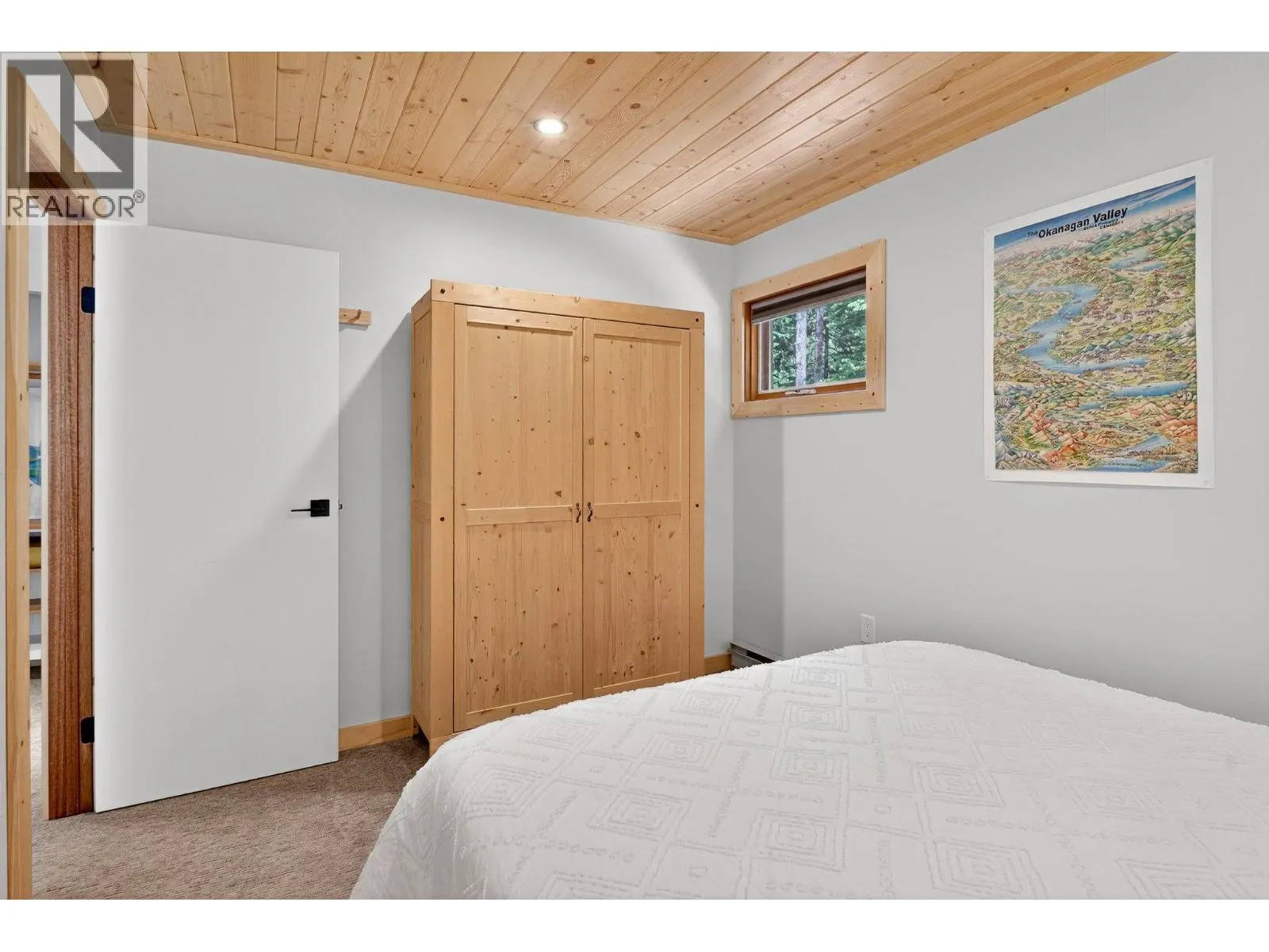 103 Whitetail Road Unit# 102