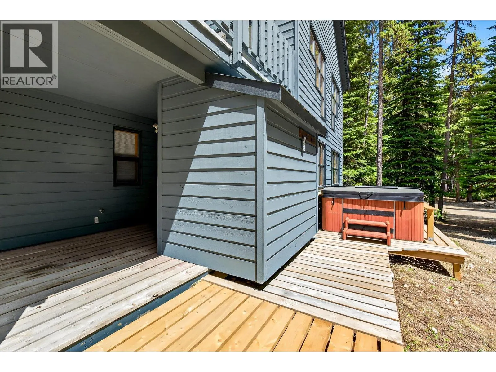 103 Whitetail Road Unit# 102