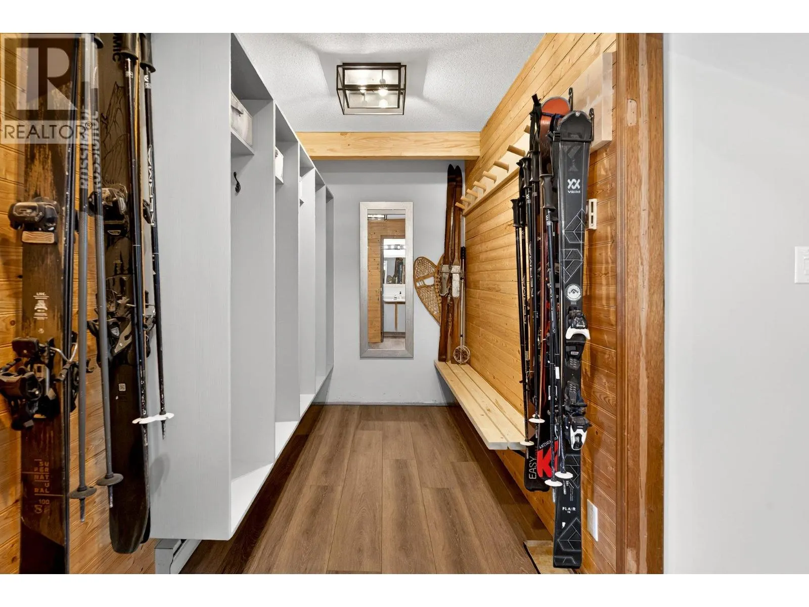 103 Whitetail Road Unit# 102