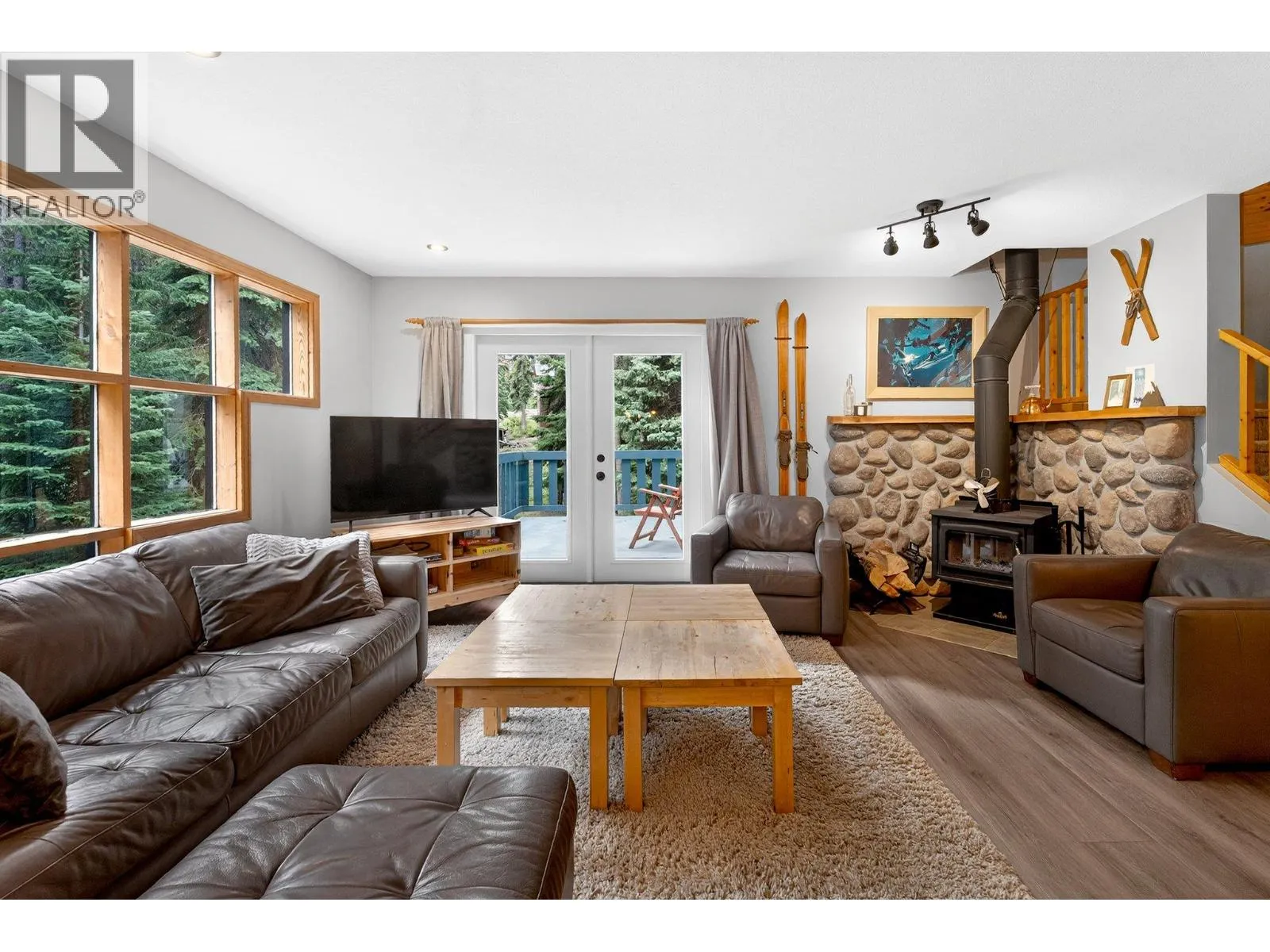 103 Whitetail Road Unit# 102