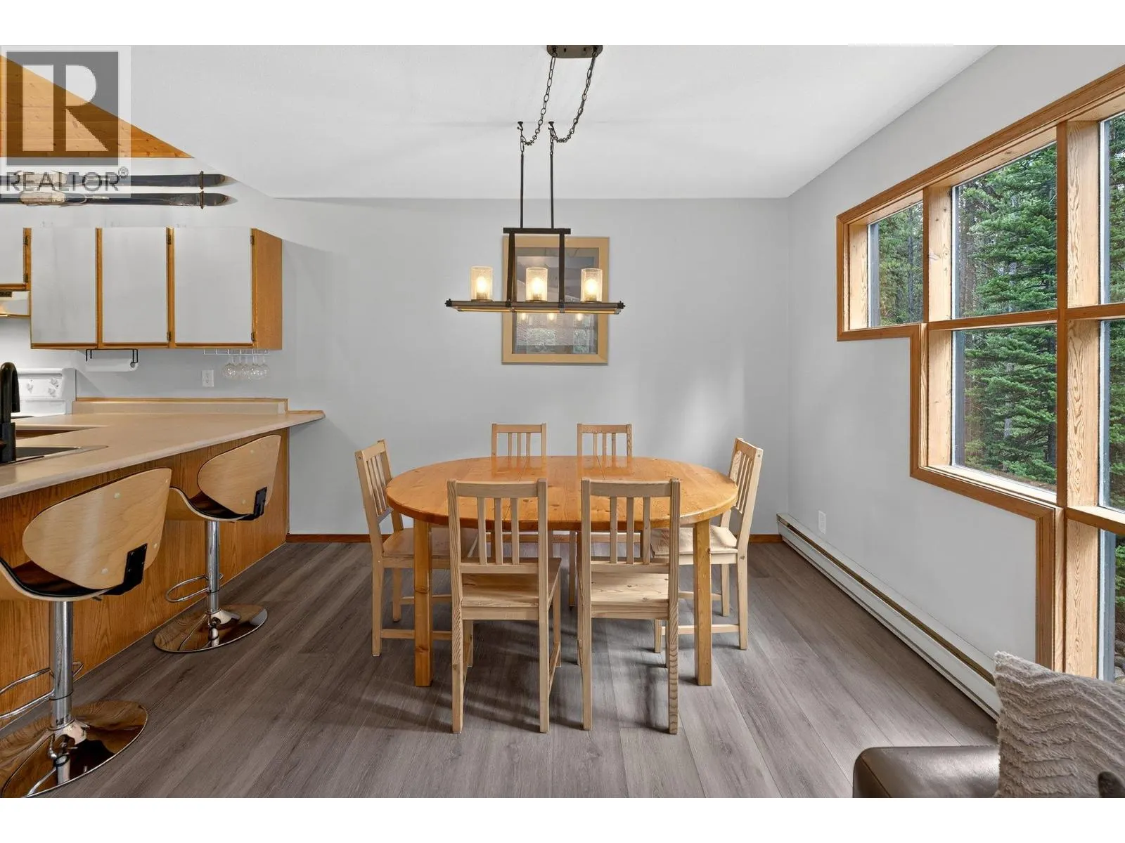 103 Whitetail Road Unit# 102
