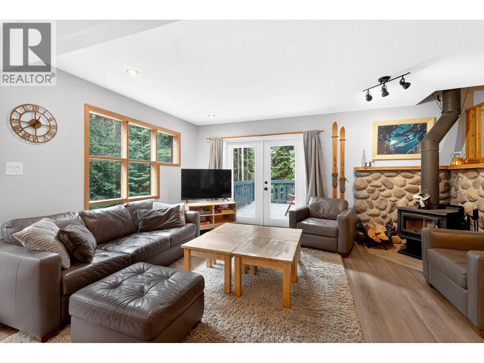 103 Whitetail Road Unit# 102