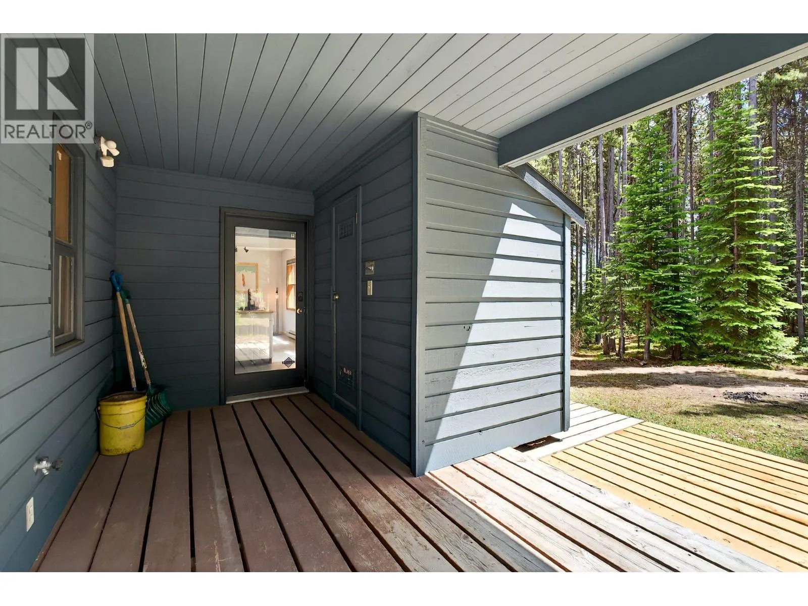 103 Whitetail Road Unit# 102