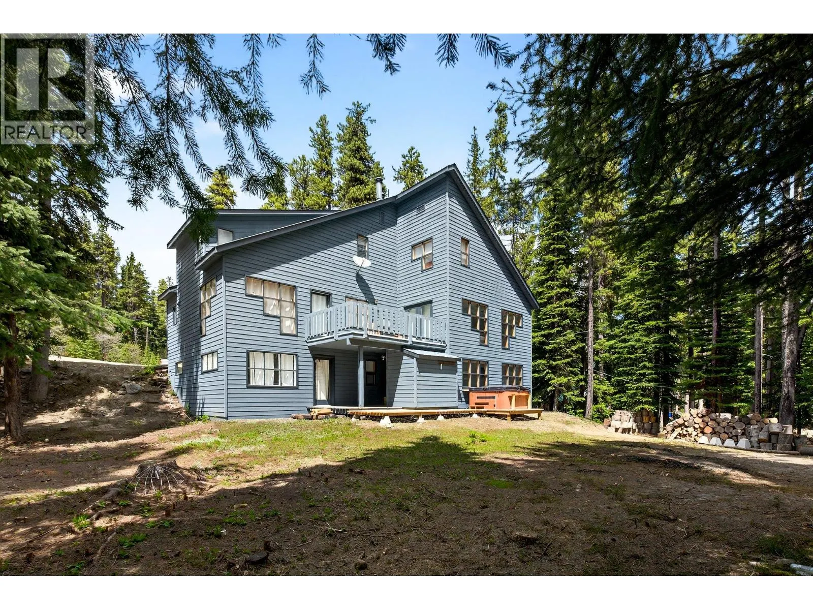103 Whitetail Road Unit# 102