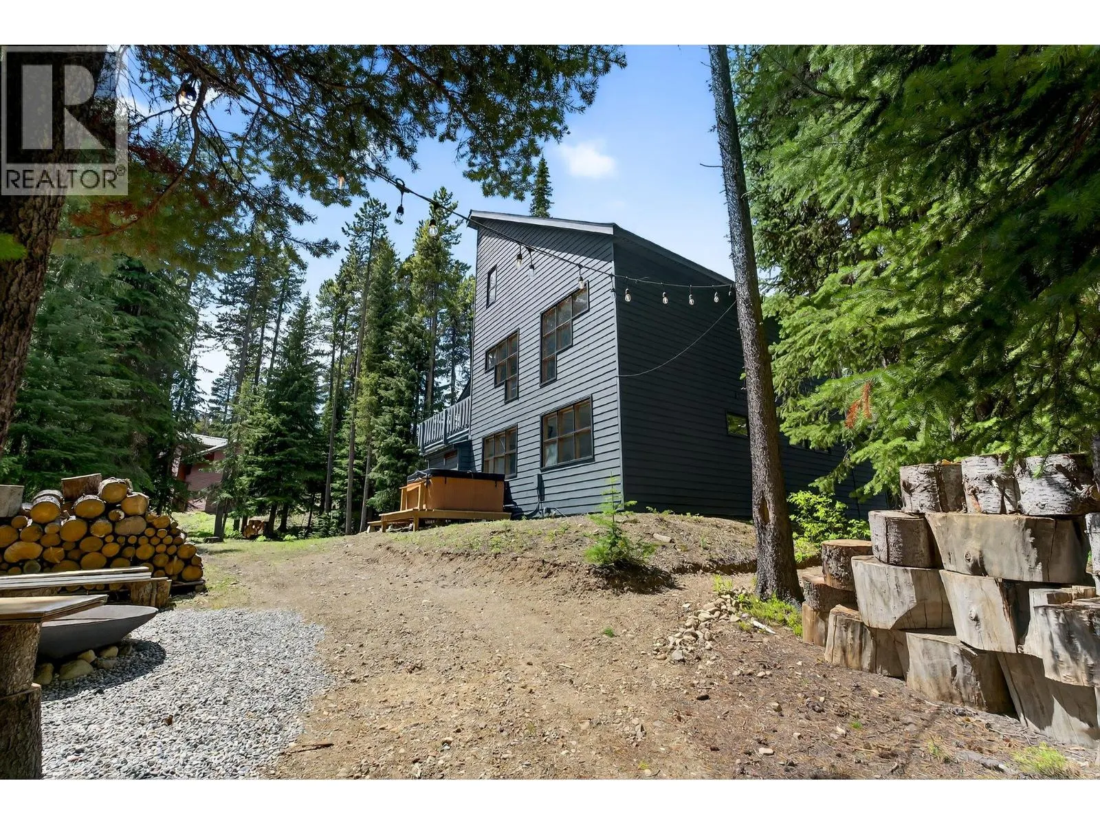 103 Whitetail Road Unit# 102