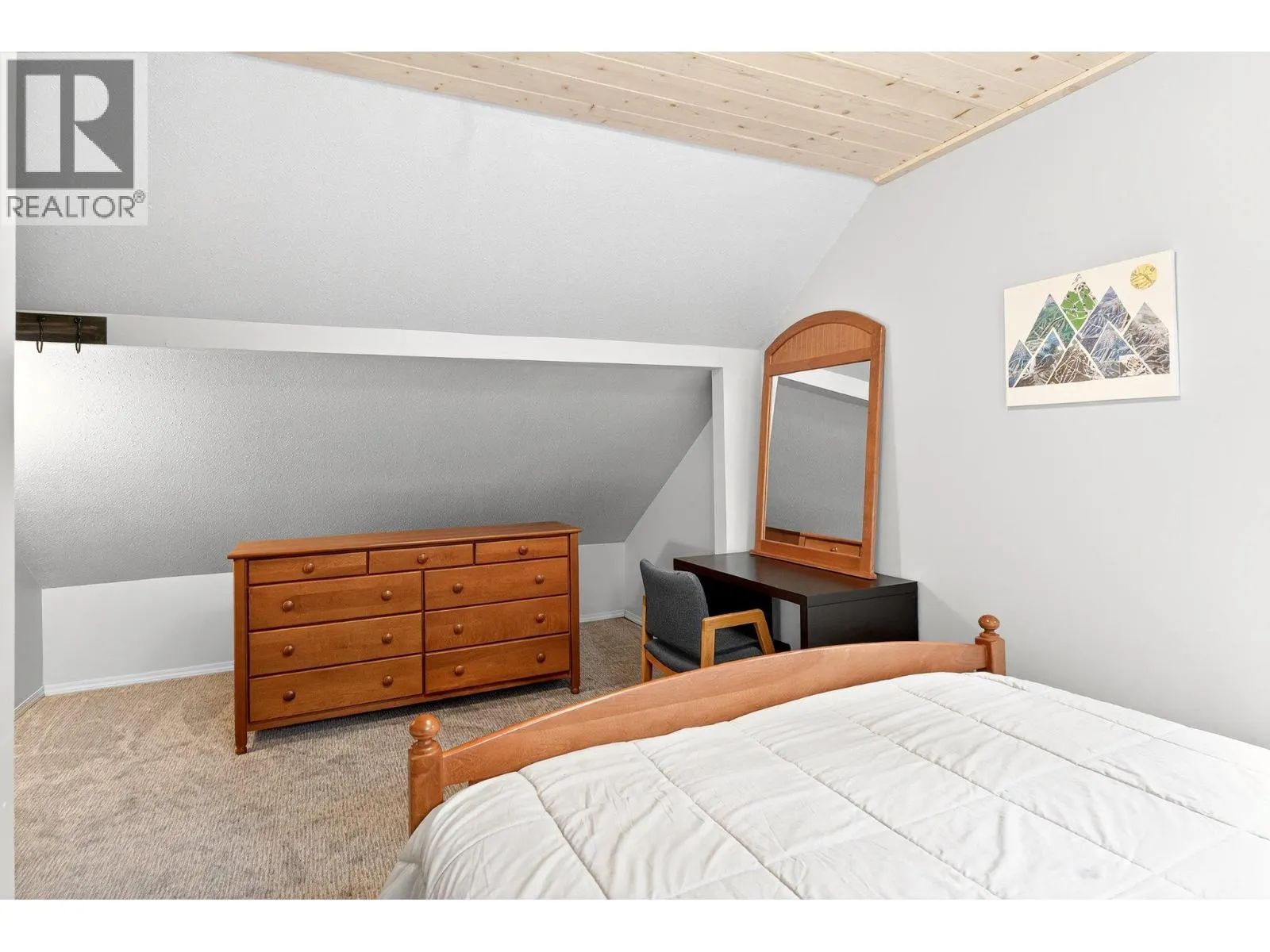 103 Whitetail Road Unit# 102