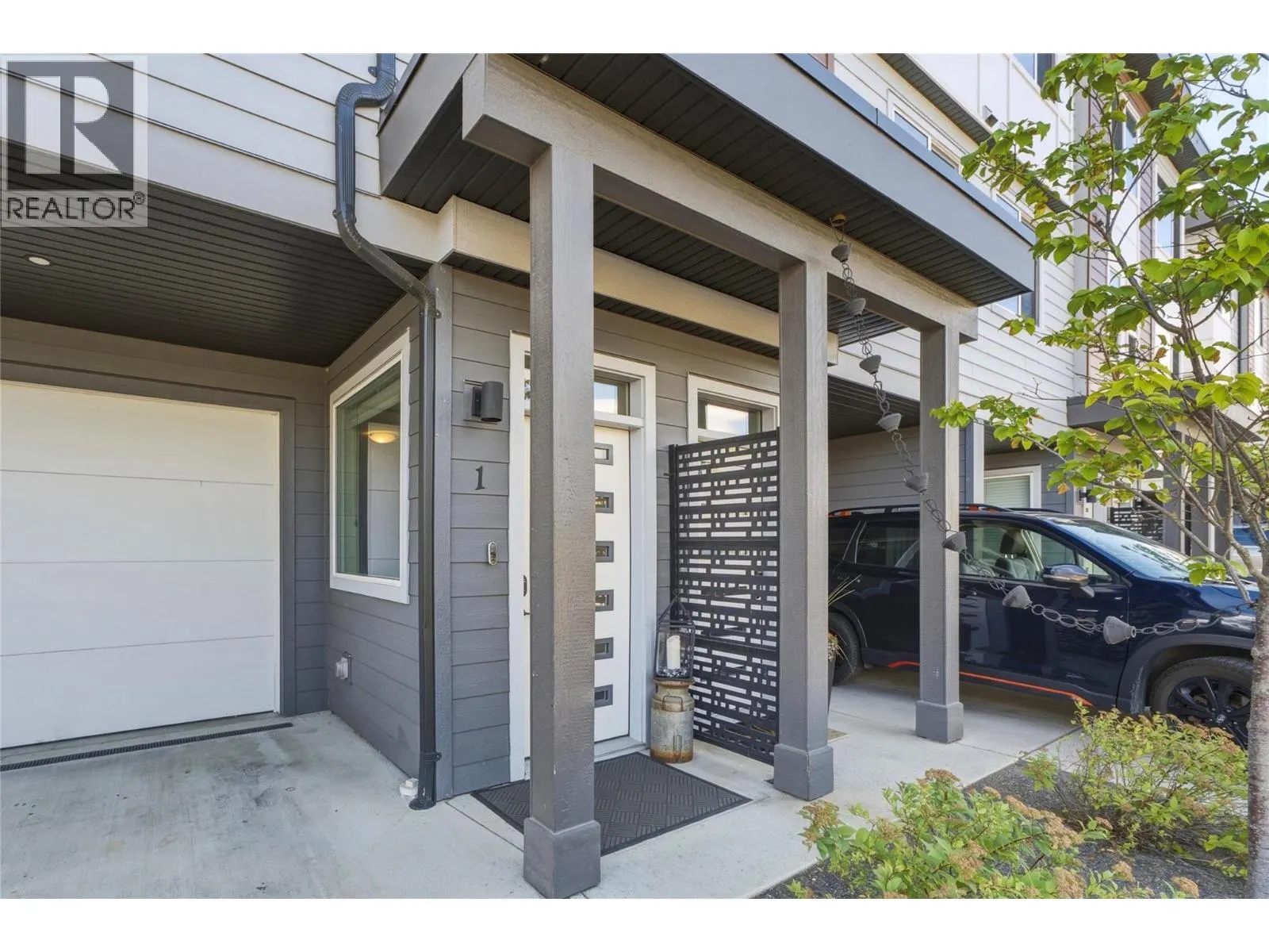 3405 16 Avenue Unit# 1