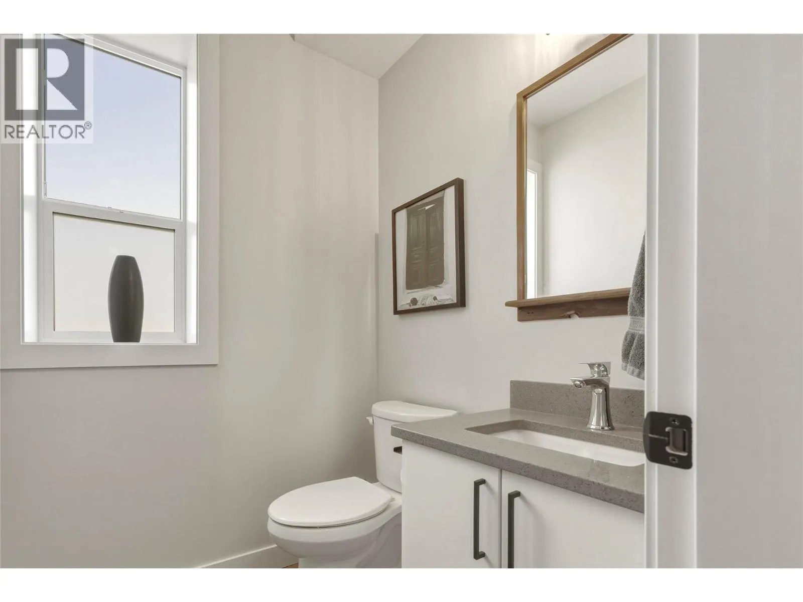 3405 16 Avenue Unit# 1