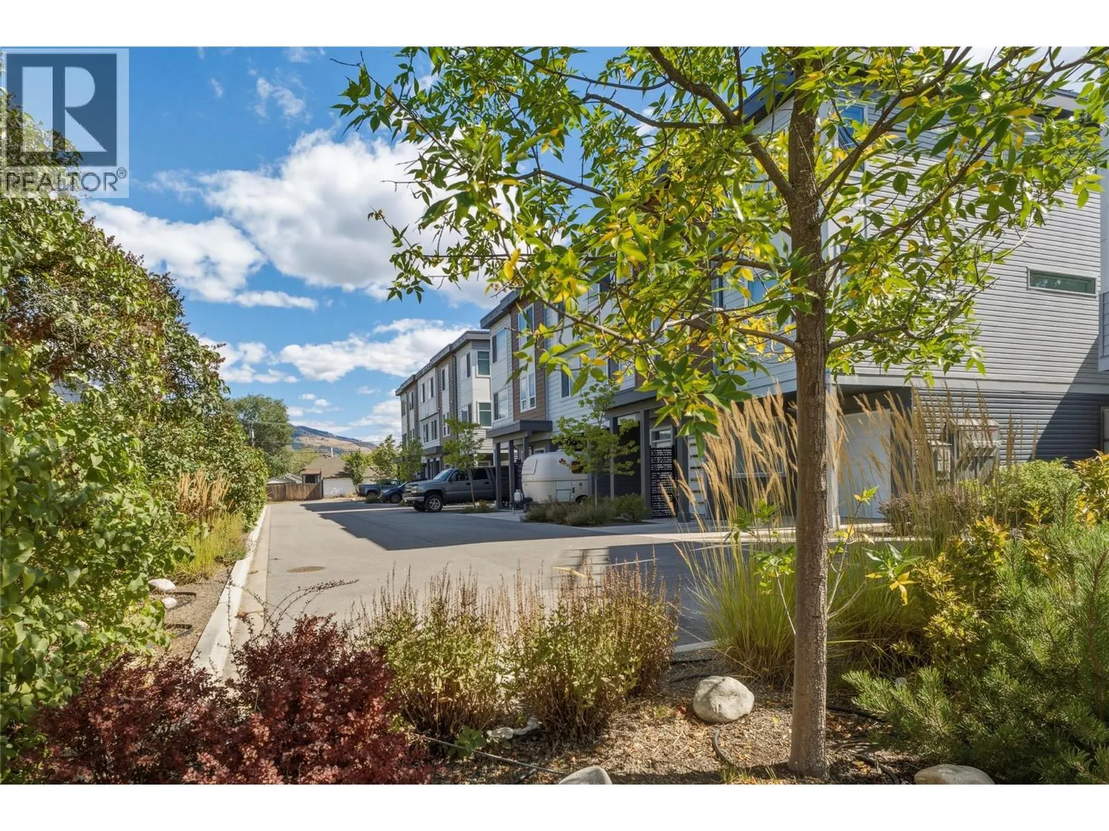 3405 16 Avenue Unit# 1