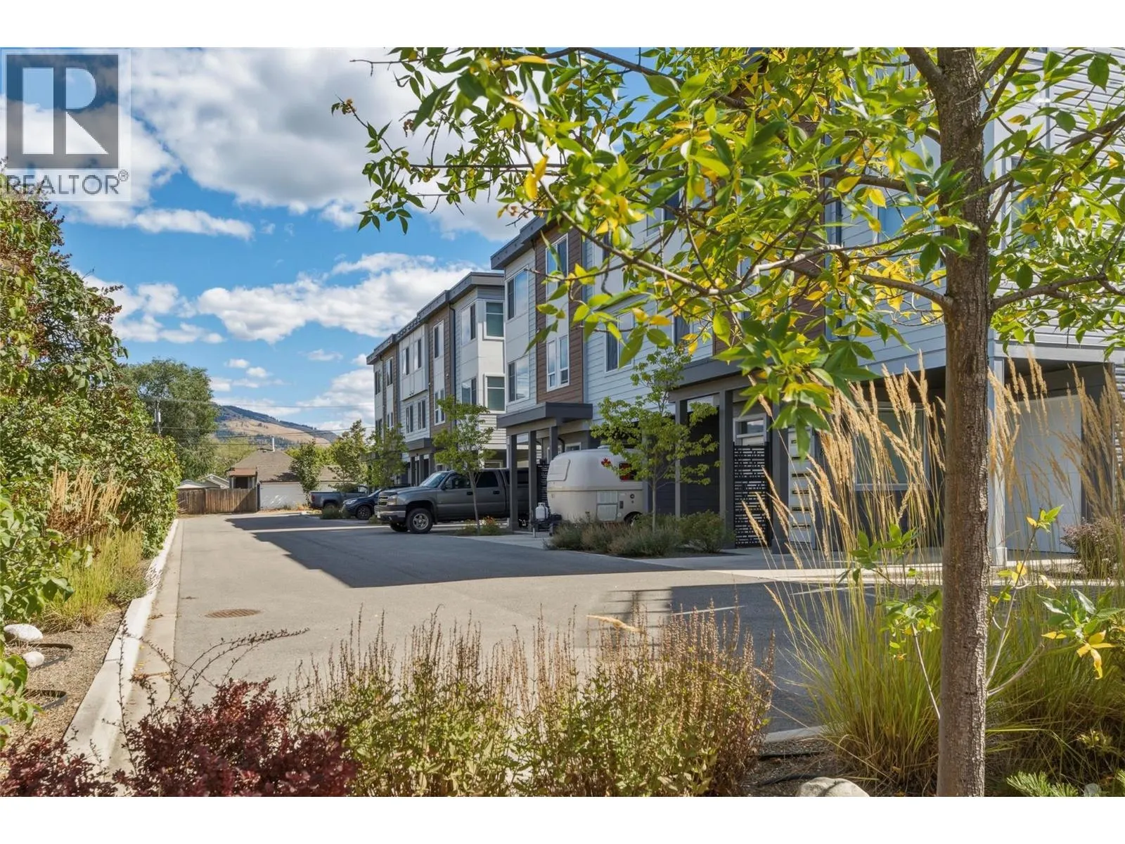 3405 16 Avenue Unit# 1