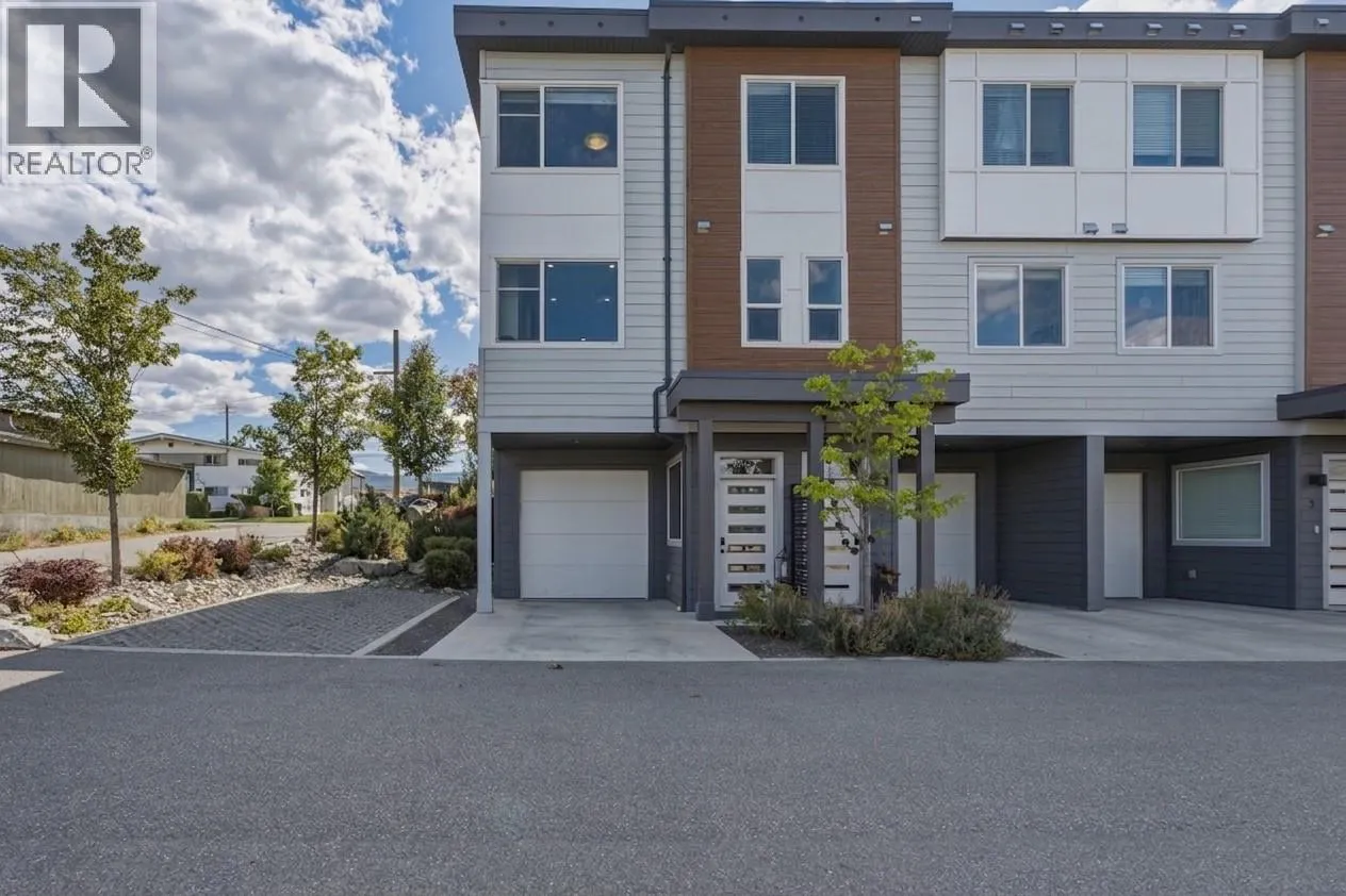 3405 16 Avenue Unit# 1