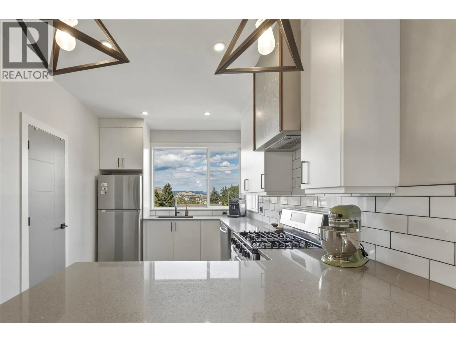 3405 16 Avenue Unit# 1