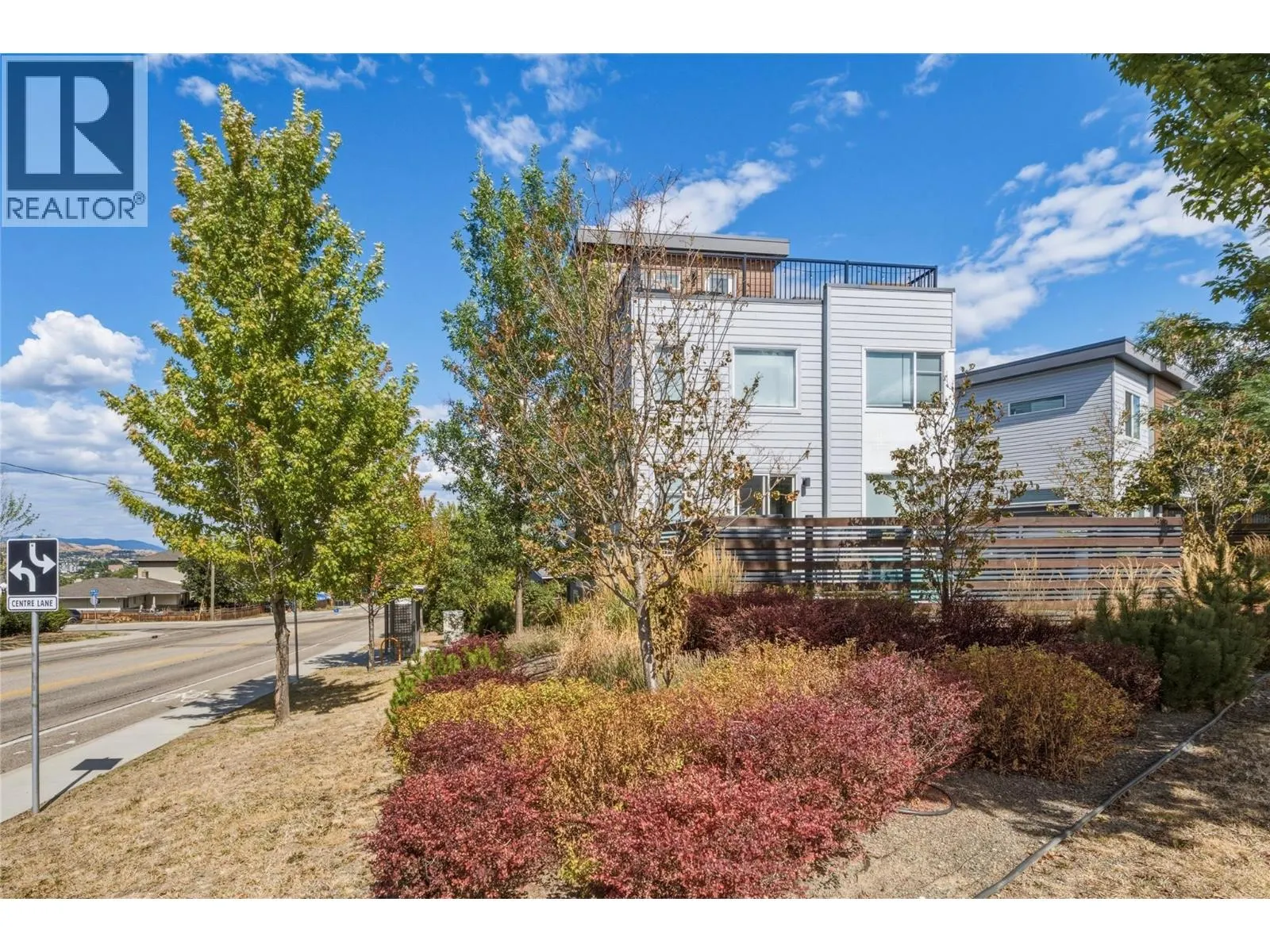 3405 16 Avenue Unit# 1